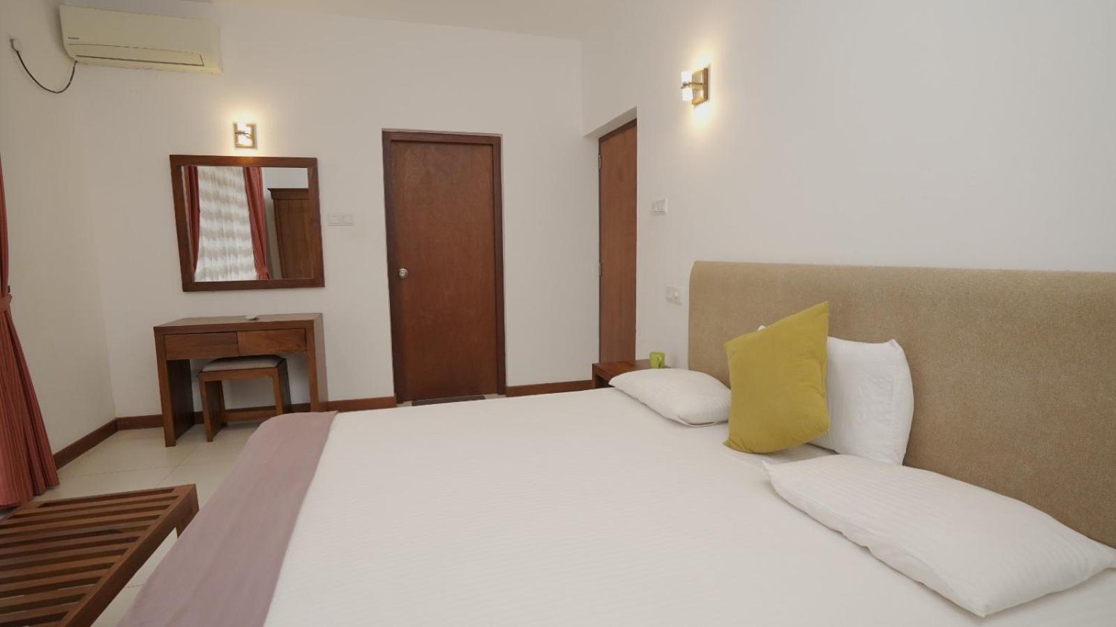 Villa photo 3