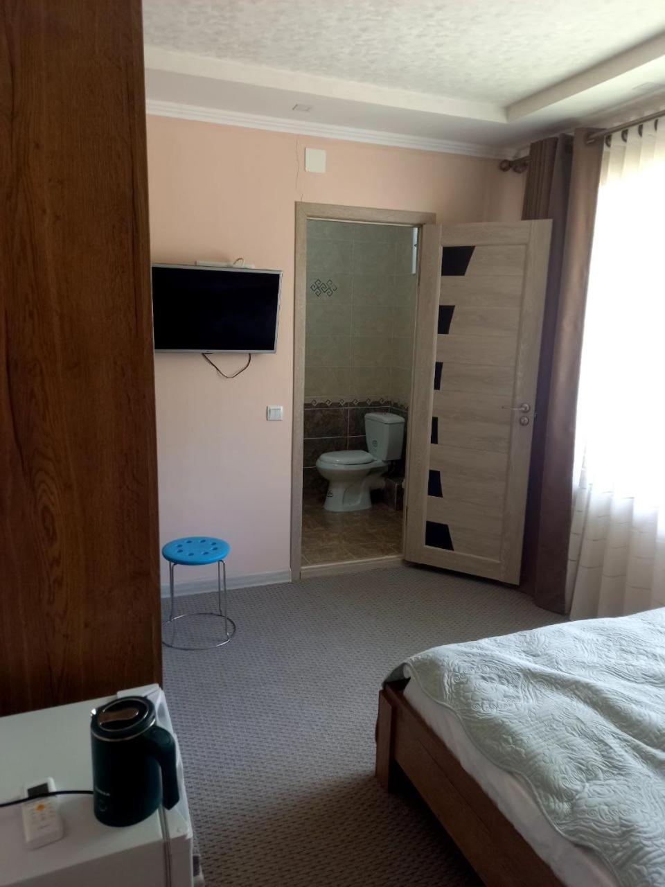Single Room With Private Bathroom