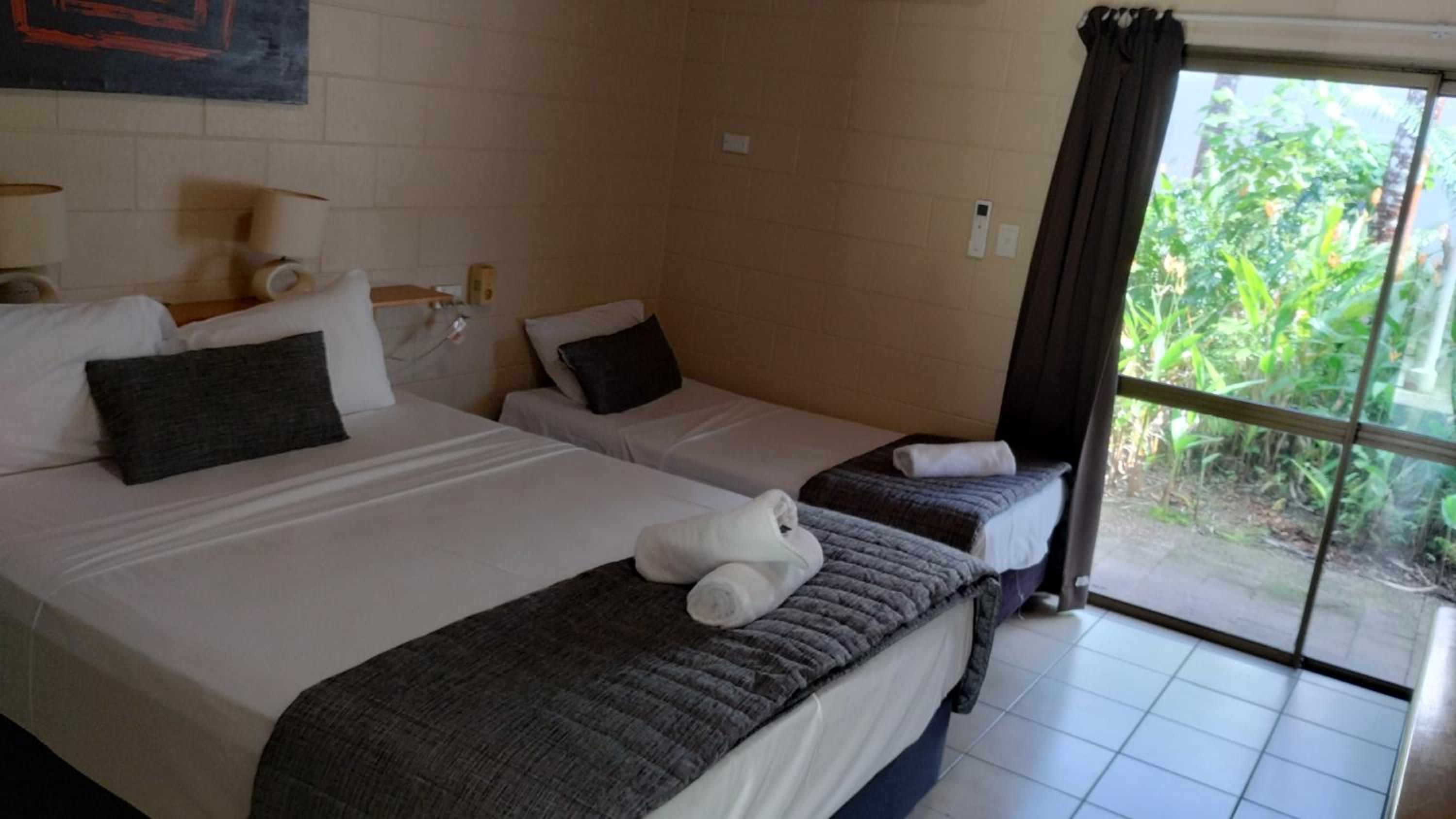Superior Twin Room photo 2