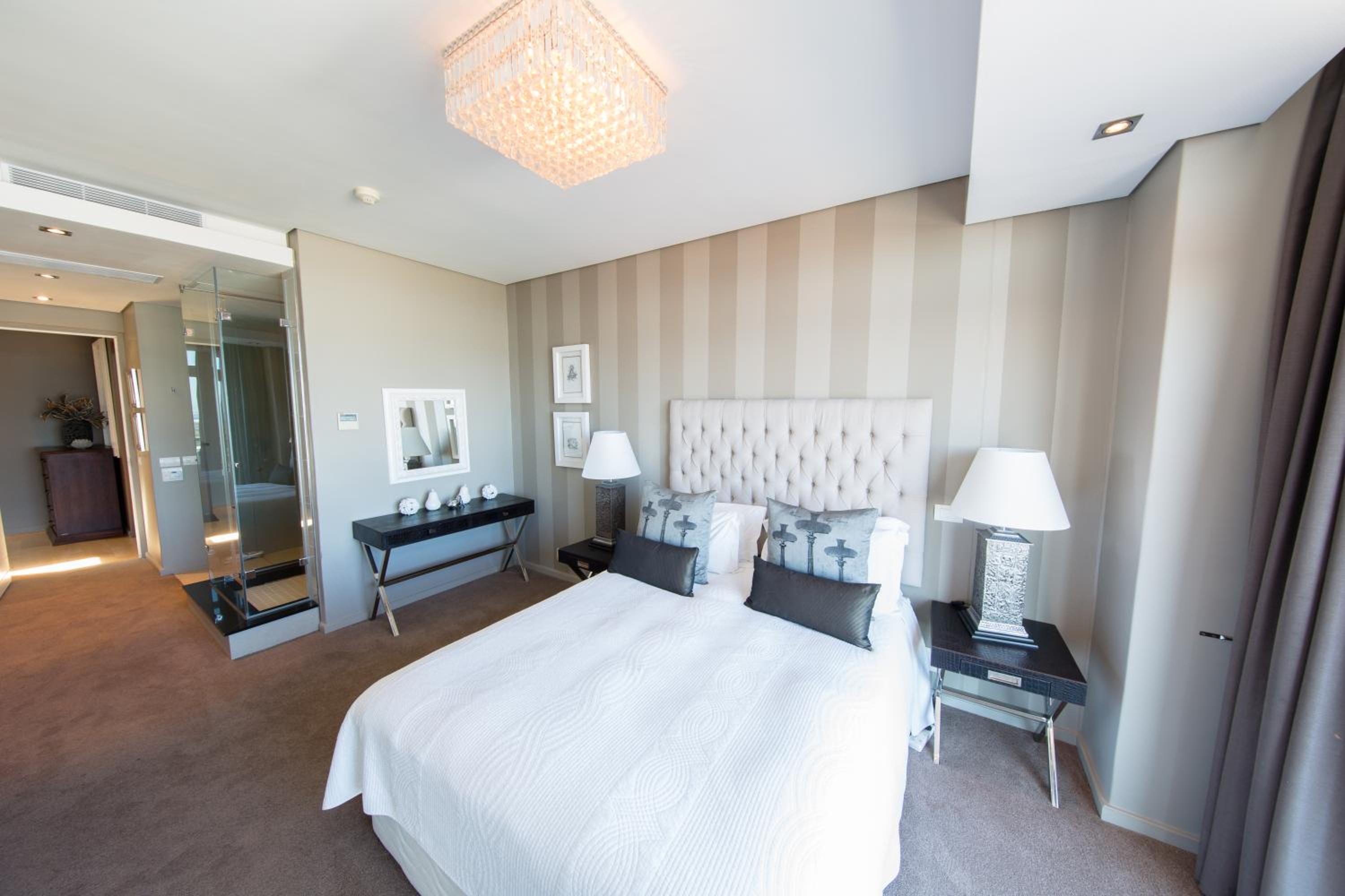 Three-Bedroom Apartment - Penthouse