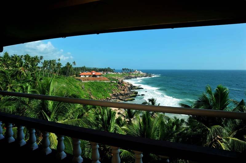 Superior Double or Twin Room with Sea View photo 3