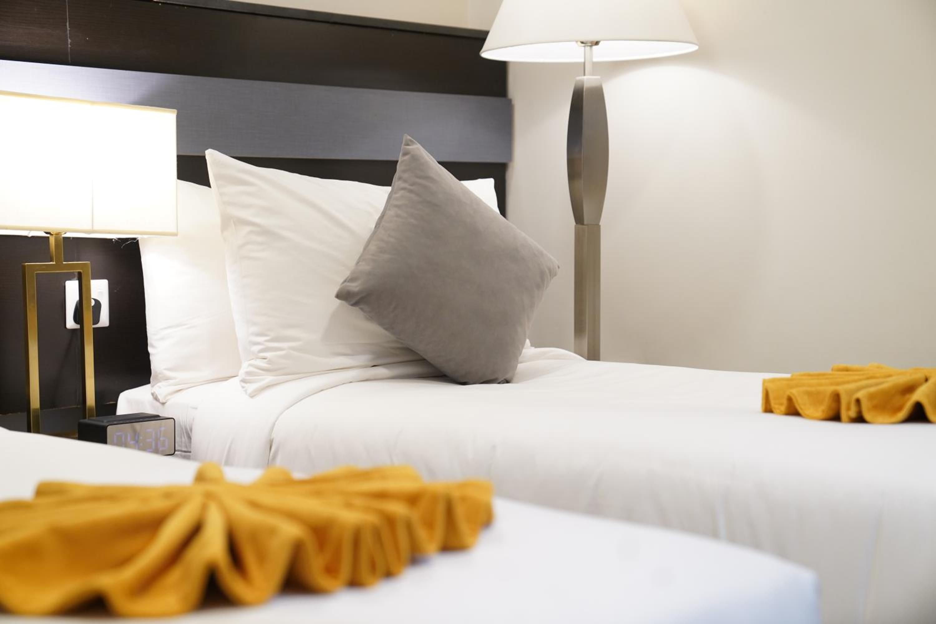 Standard Double or Twin Room - Photo 3