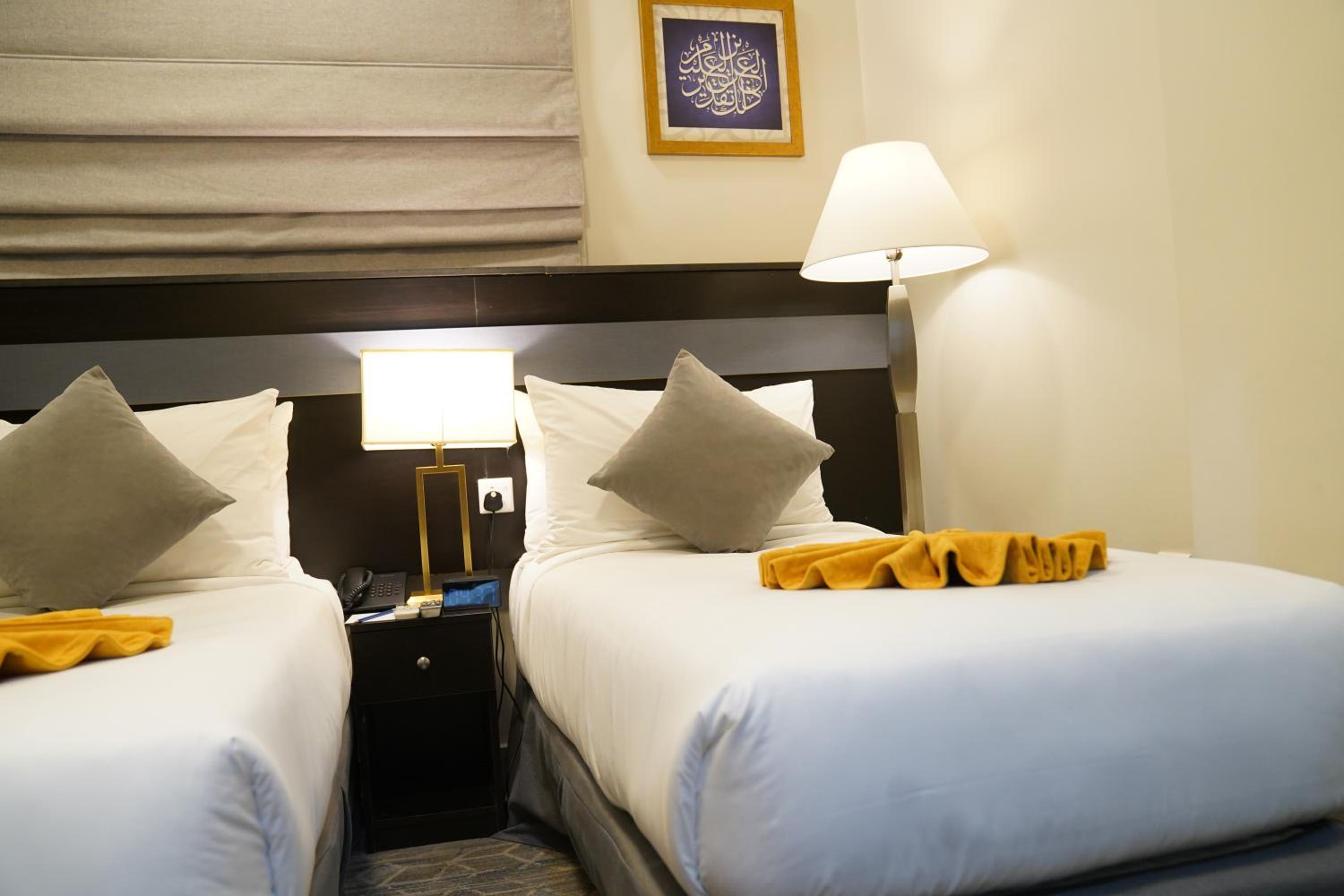 Standard Double or Twin Room - Photo 2