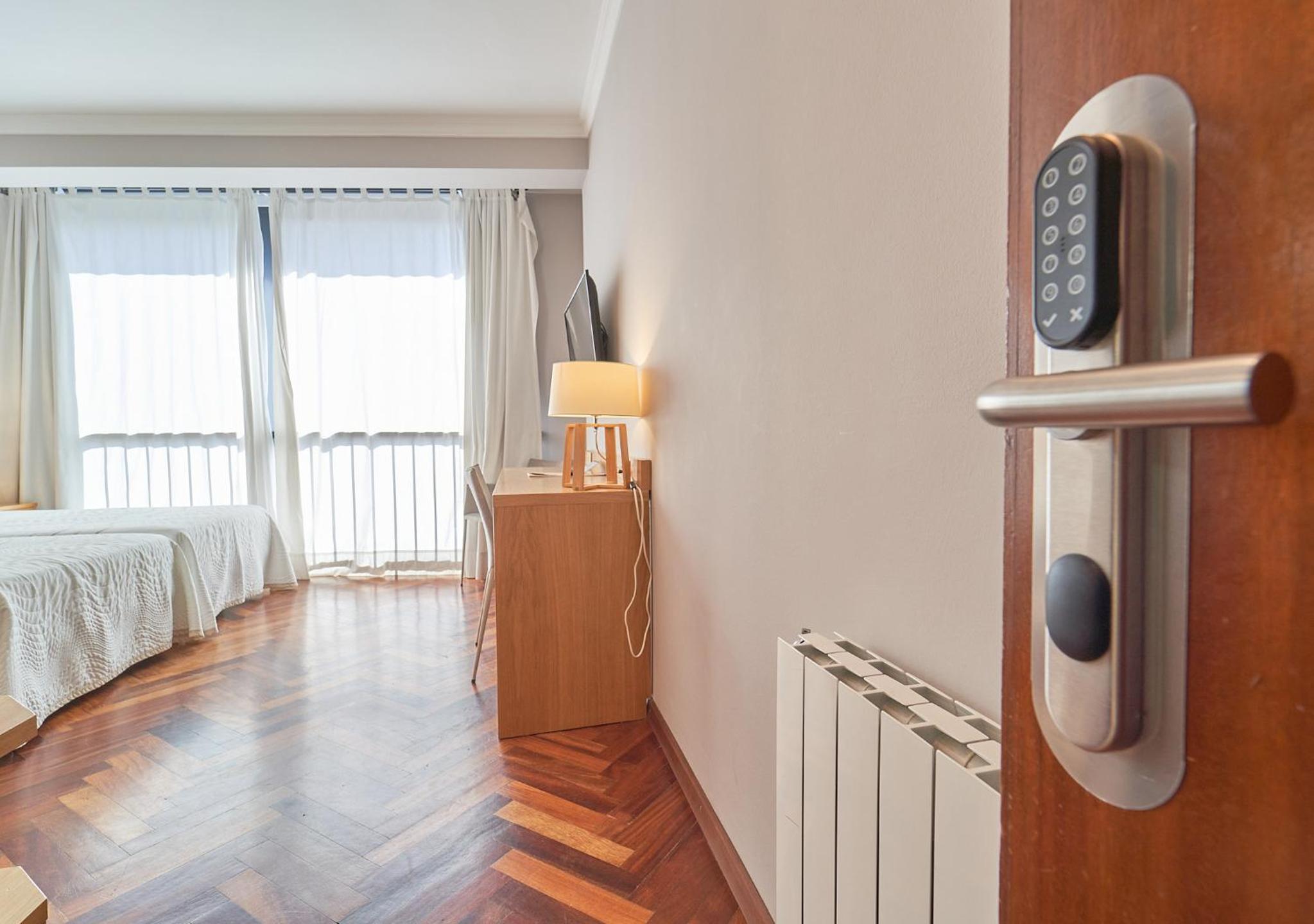 Superior Twin Room photo 3