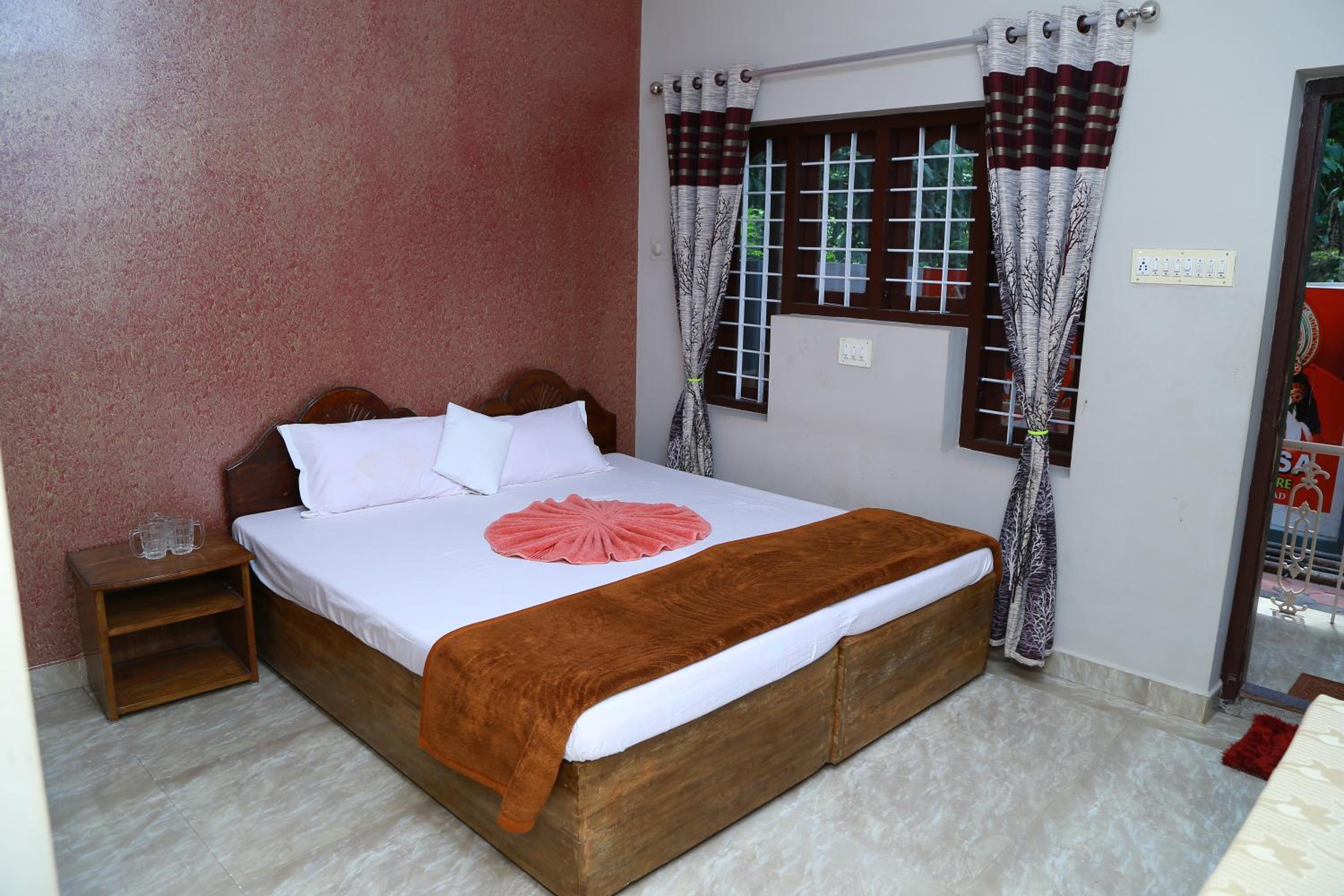 Deluxe Double Room photo 3