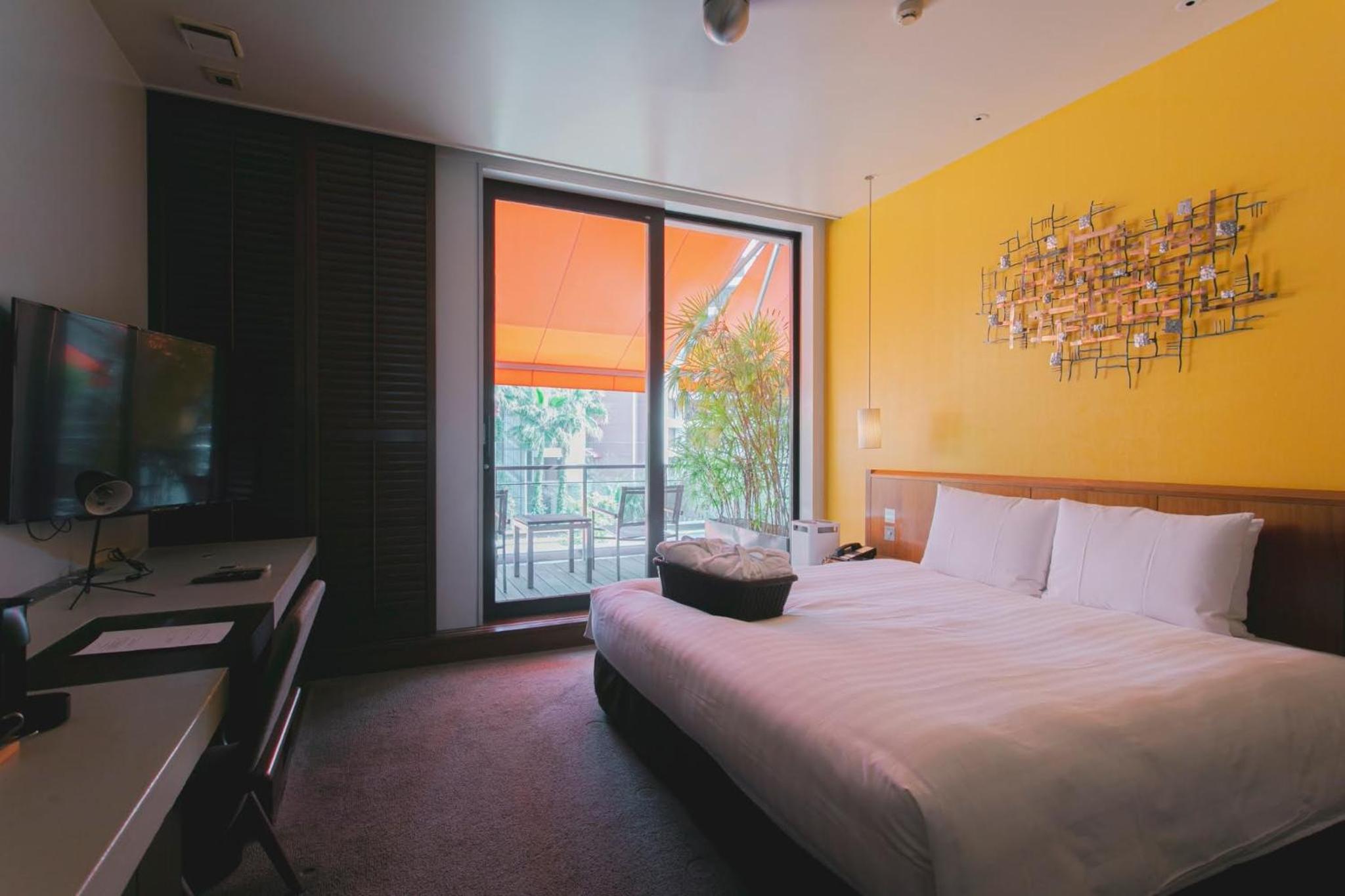 Executive King Room - Photo 11