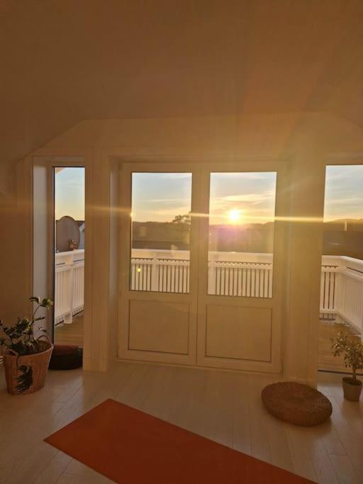 Four-Bedroom House photo 2