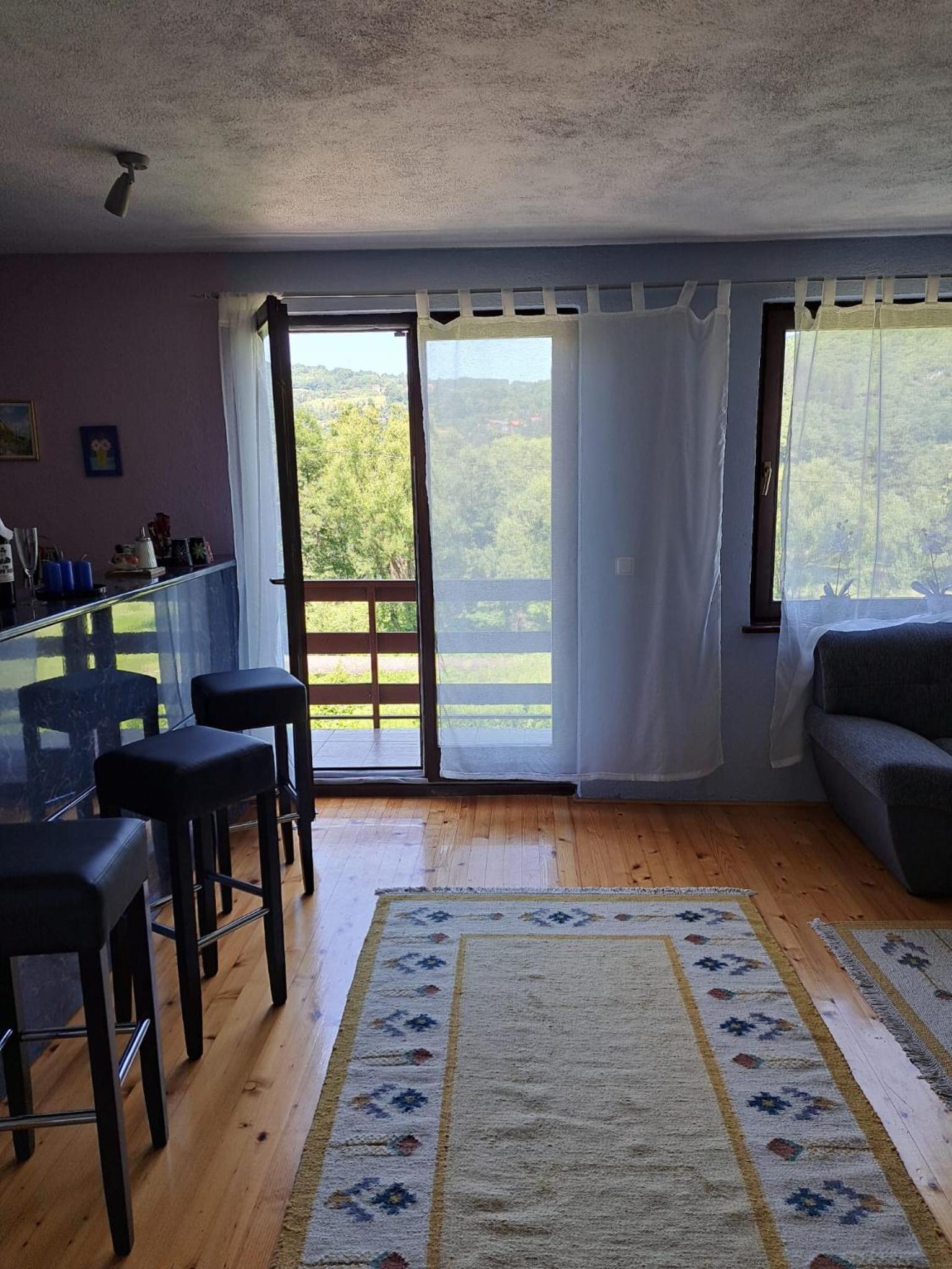 Three-Bedroom House photo 2