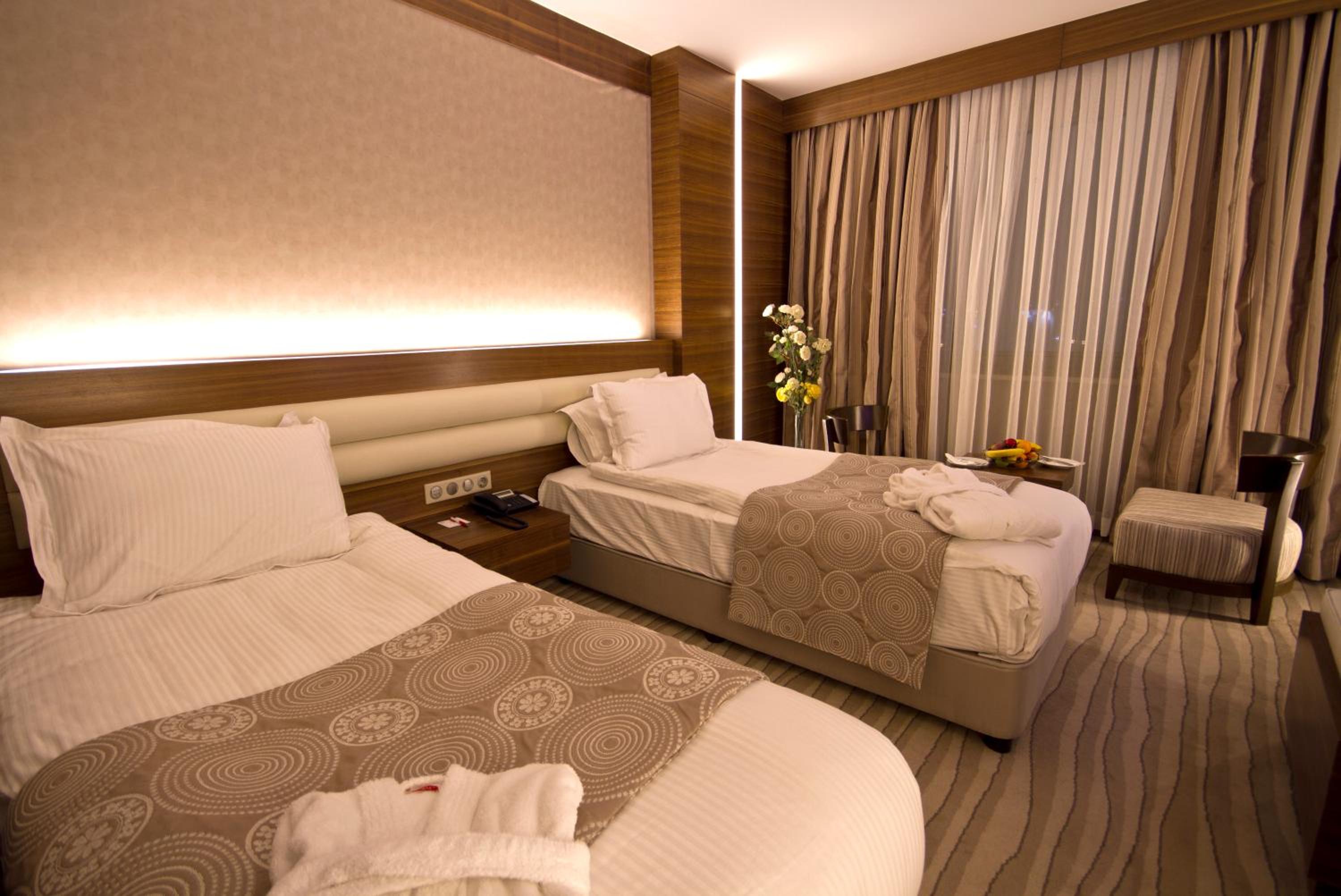 Double Room - Photo 2