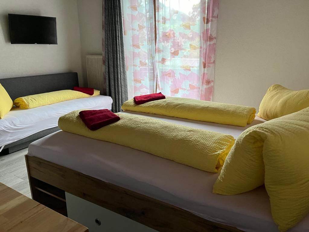 Basic Triple Room photo 2