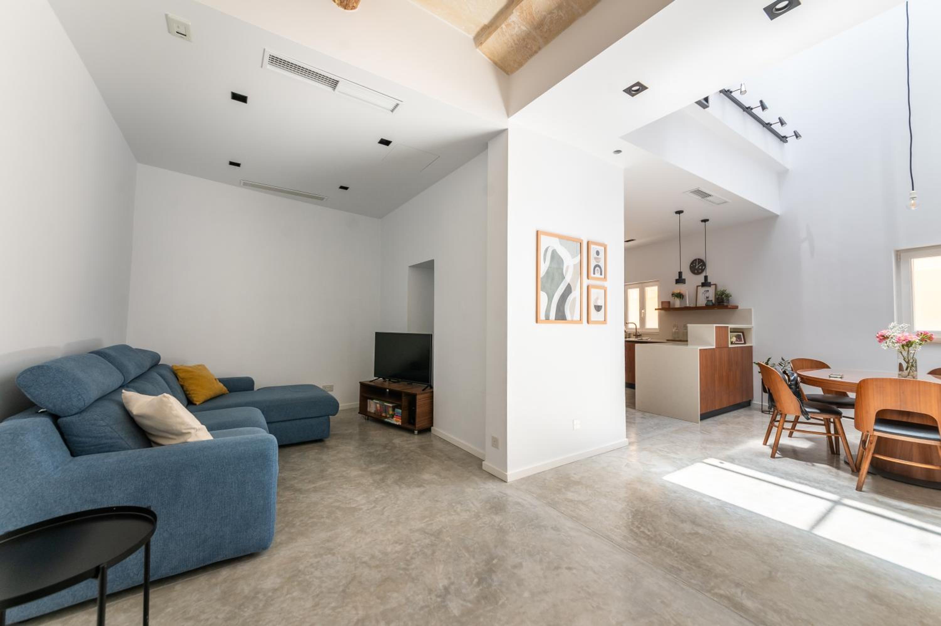 Two-Bedroom House photo 1
