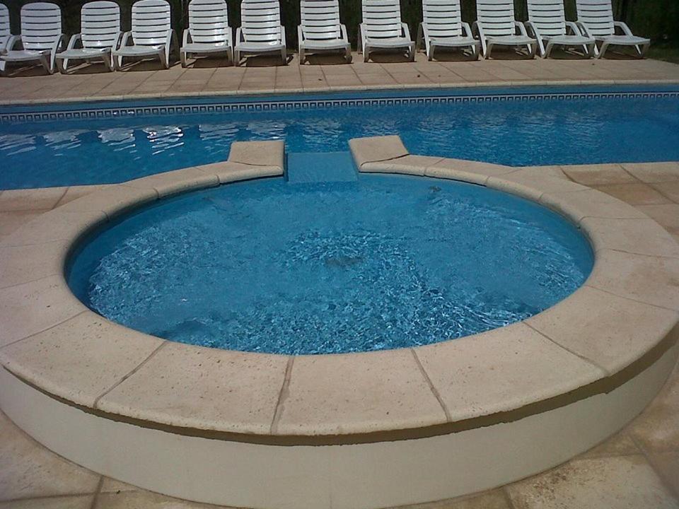 Suite with Spa Bath photo 3