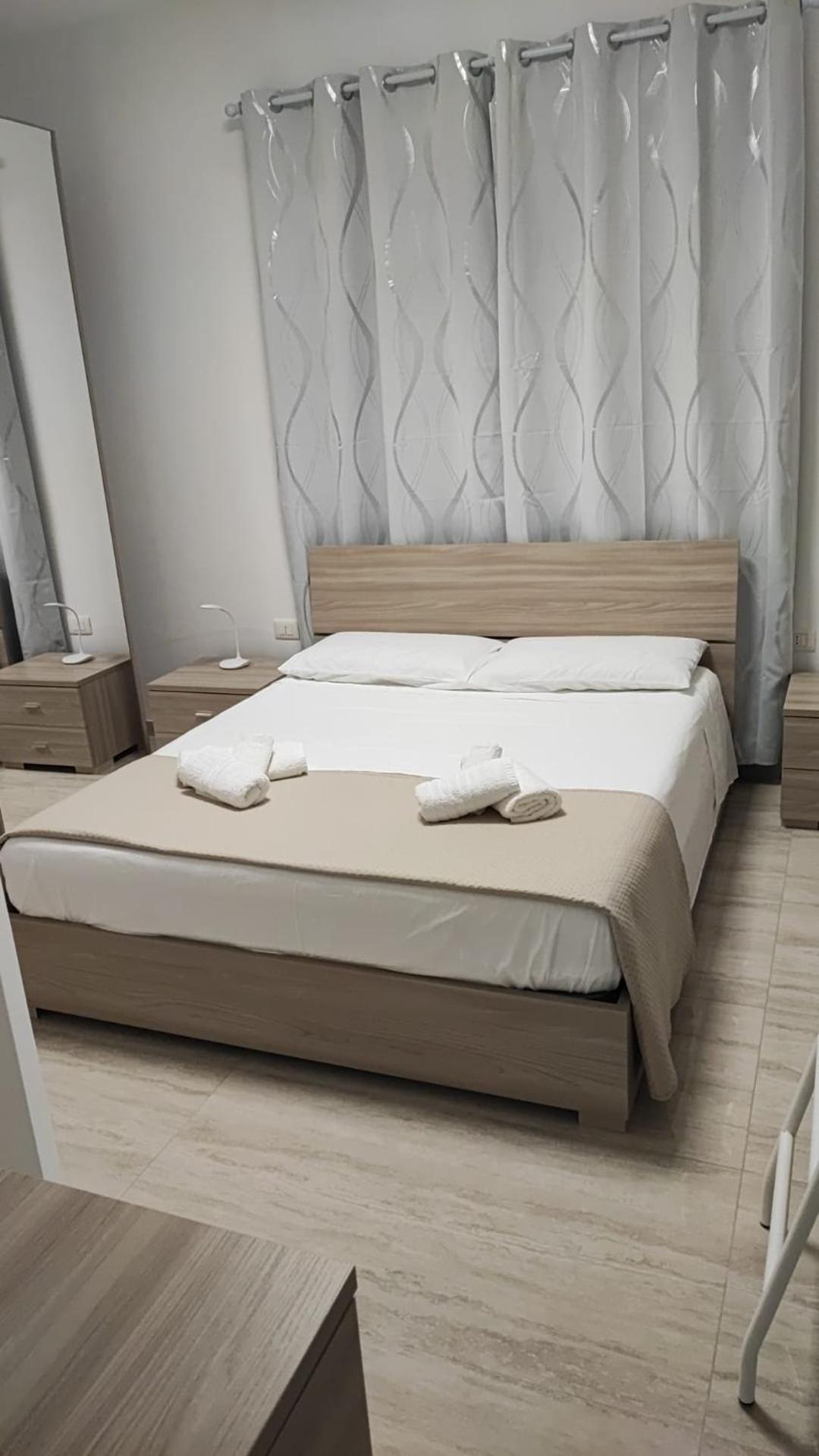 One-Bedroom House photo 1