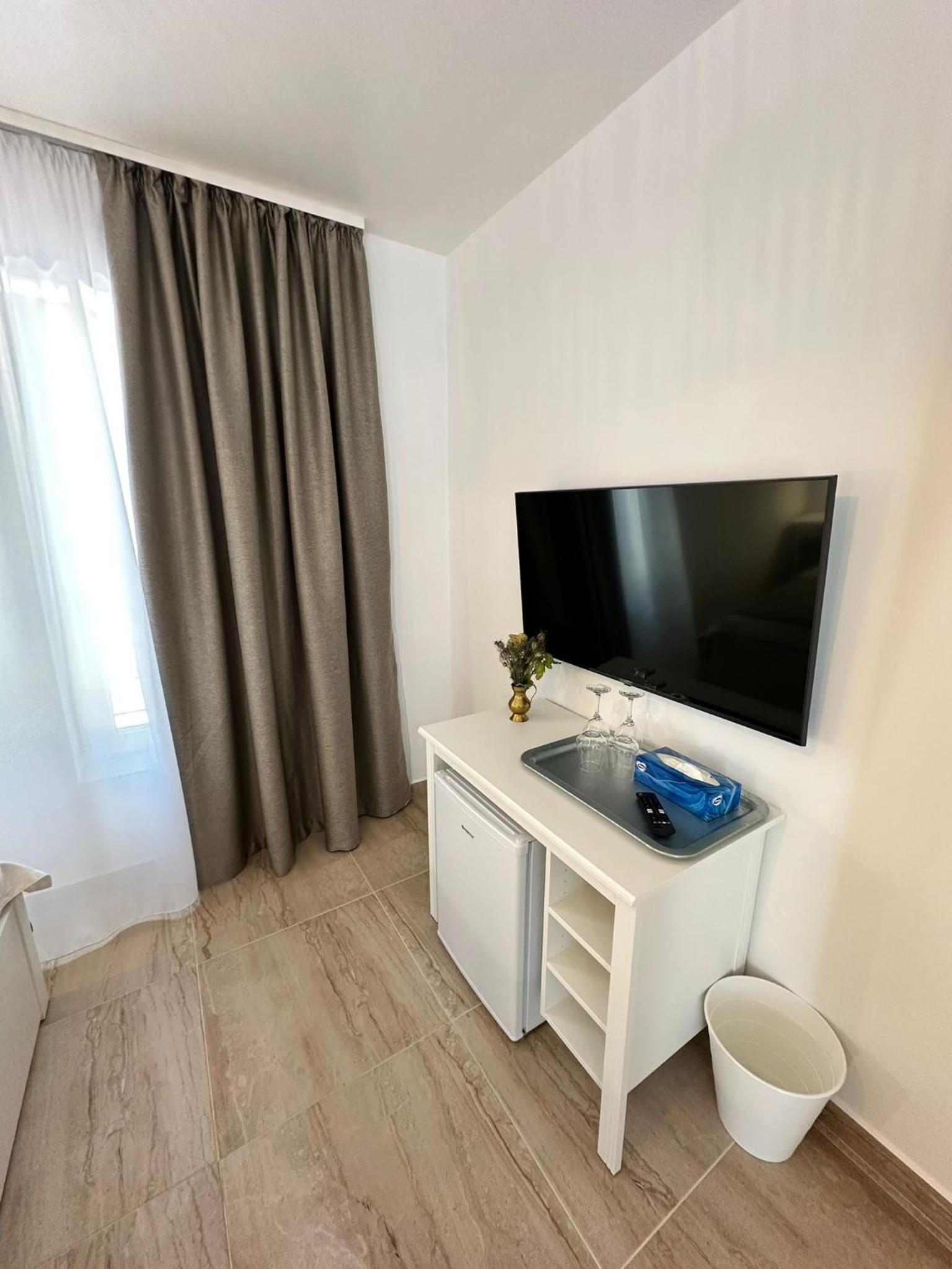 Triple Room with Balcony photo 2