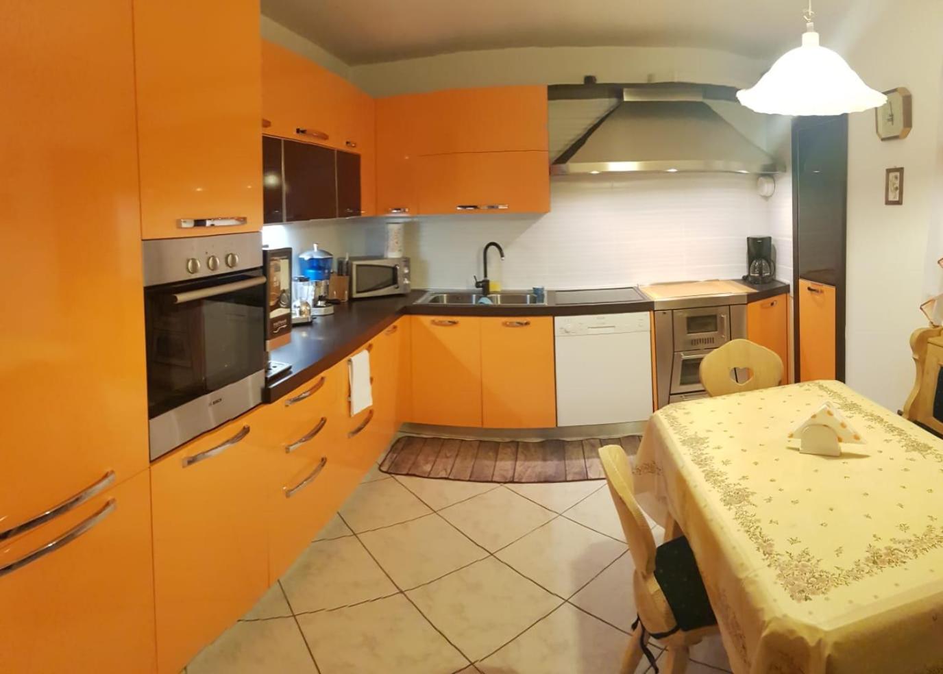 Three-Bedroom Vacation Home  photo 2