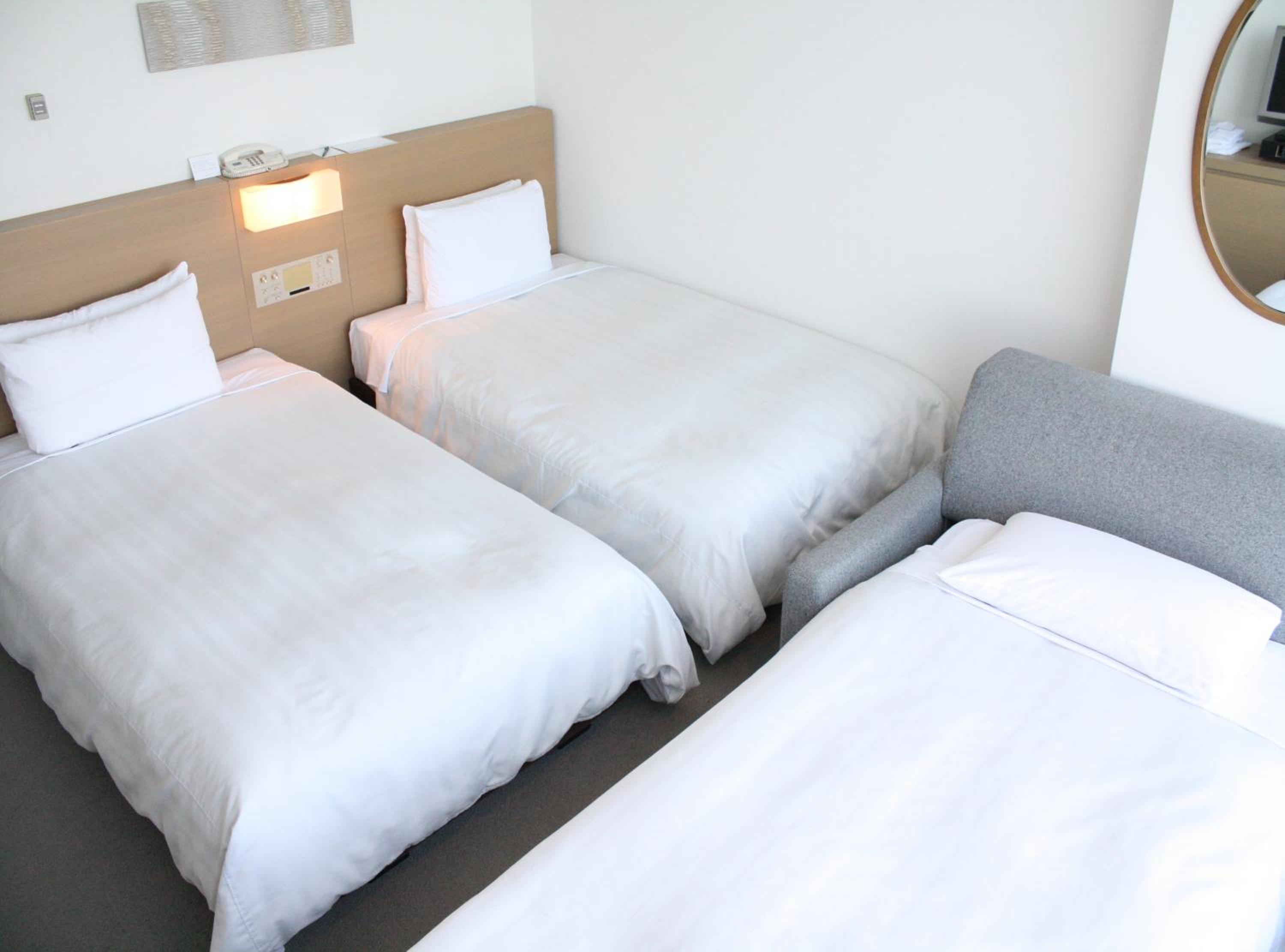 Standard Triple Room - Non-Smoking - Photo 1