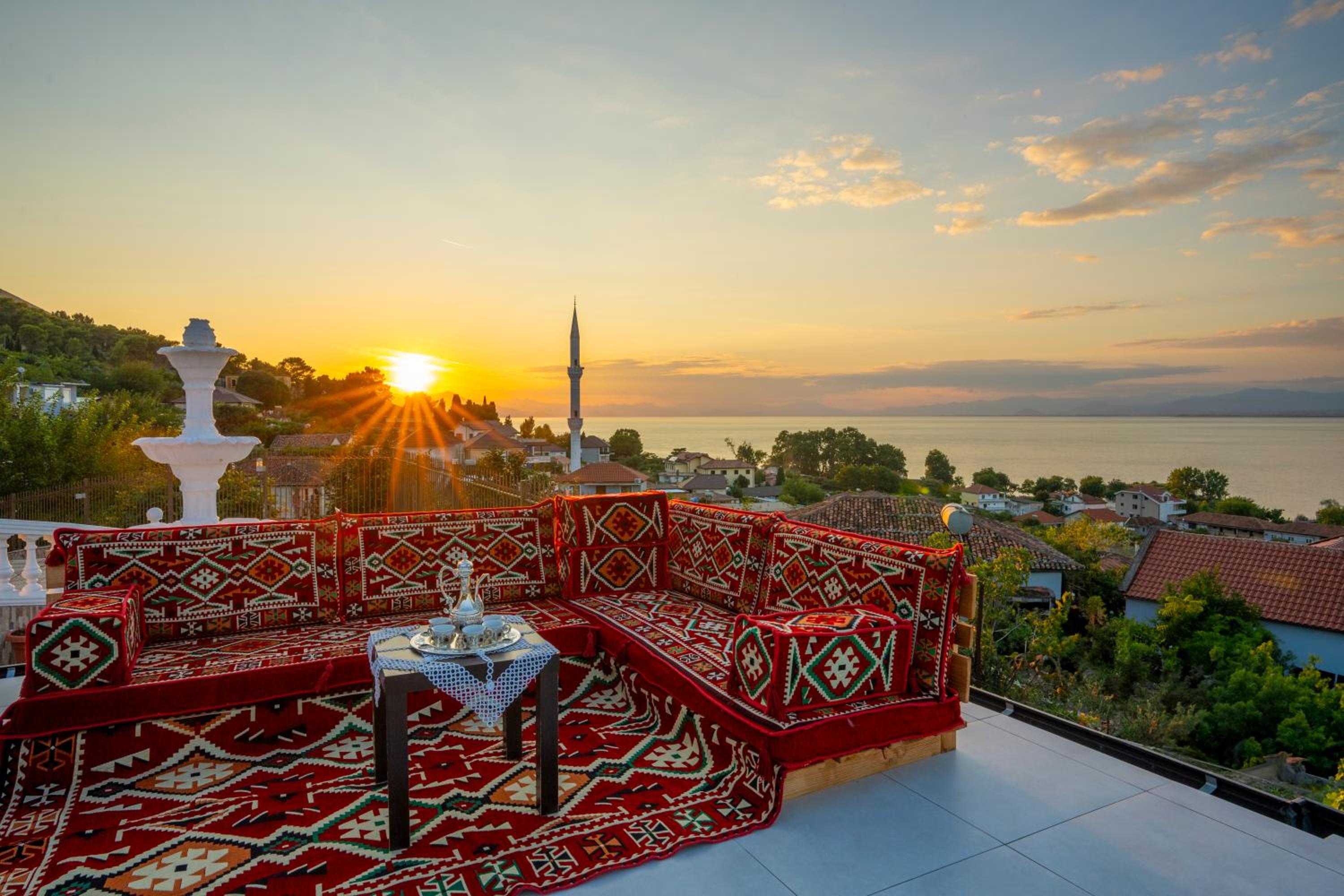 Double Room with Lake View photo 3
