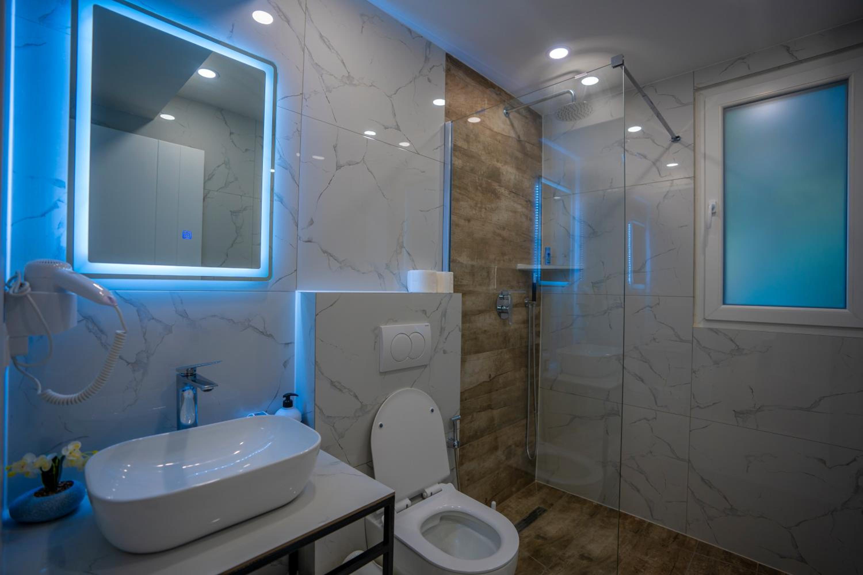 Standard Triple Room photo 3