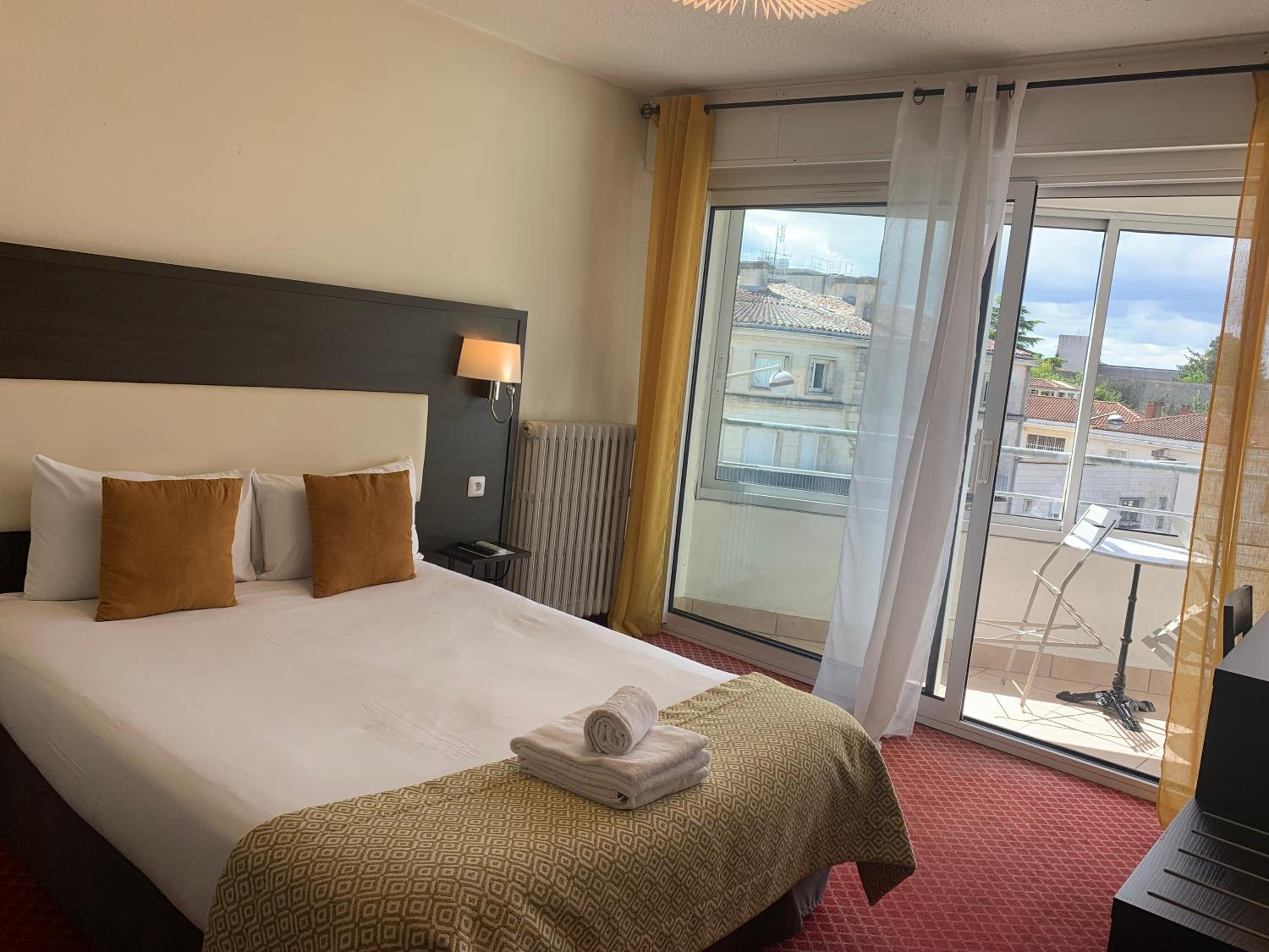 Double Room - Photo 1