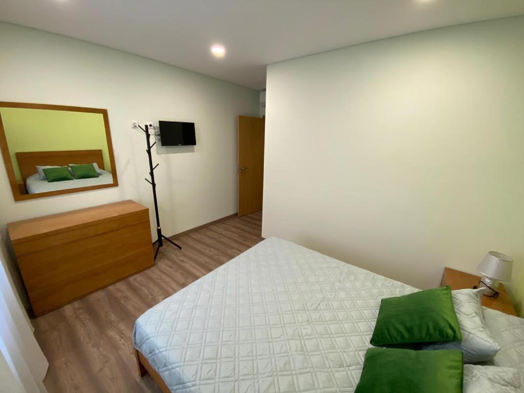 Double Room with Shared Bathroom photo 3