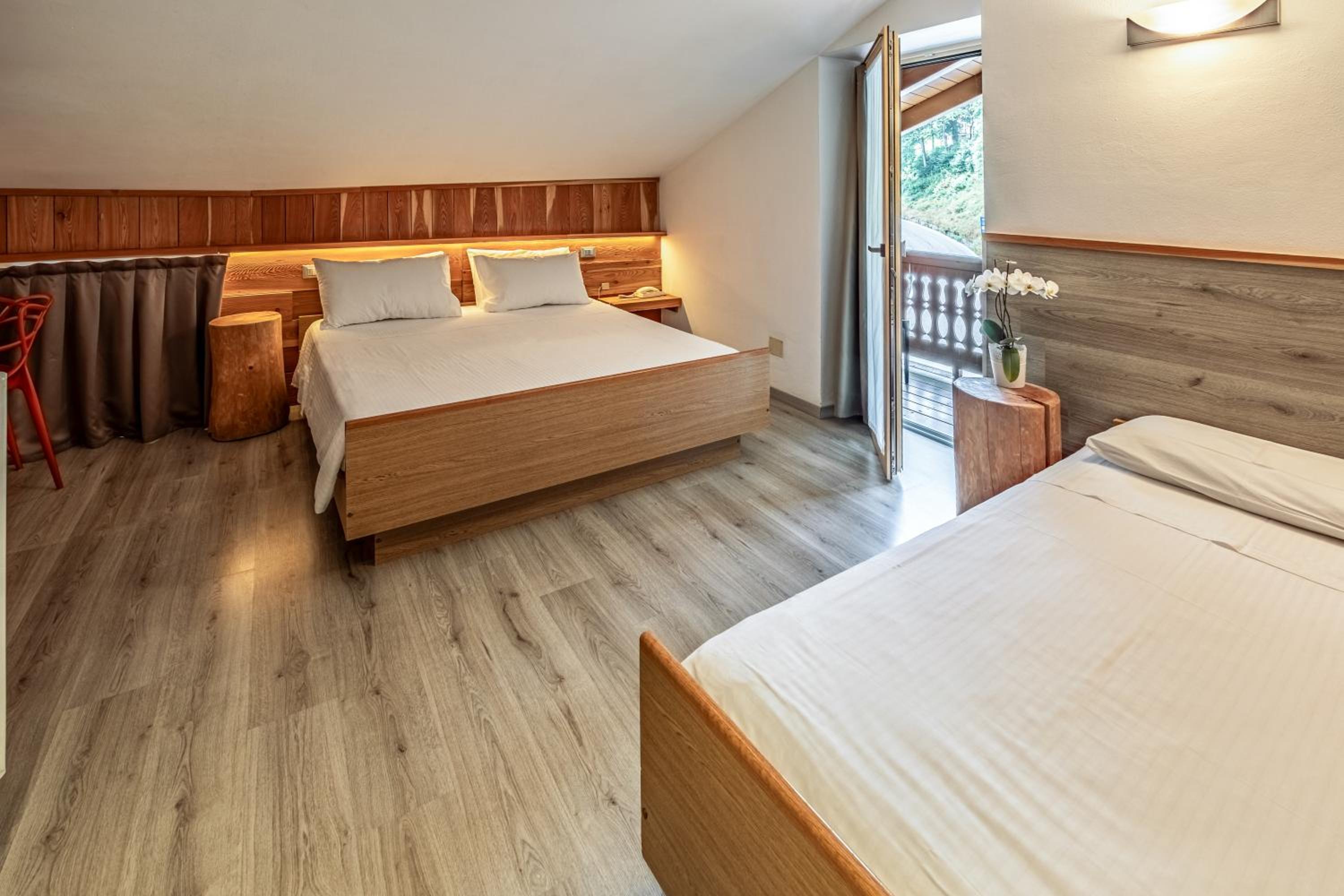 Triple Room with Mountain View - Photo 8