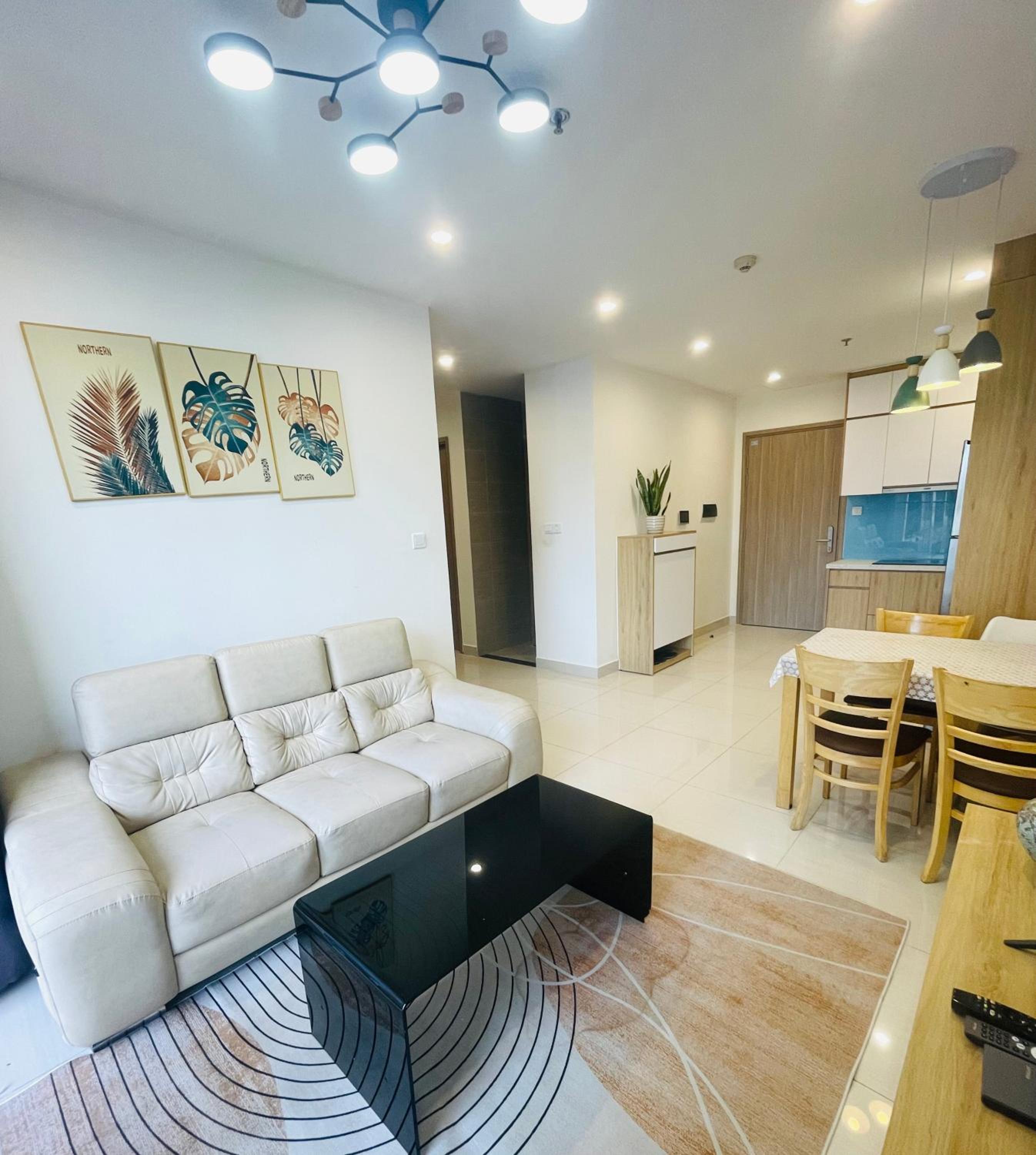 Two-Bedroom Apartment with Pool View photo 1