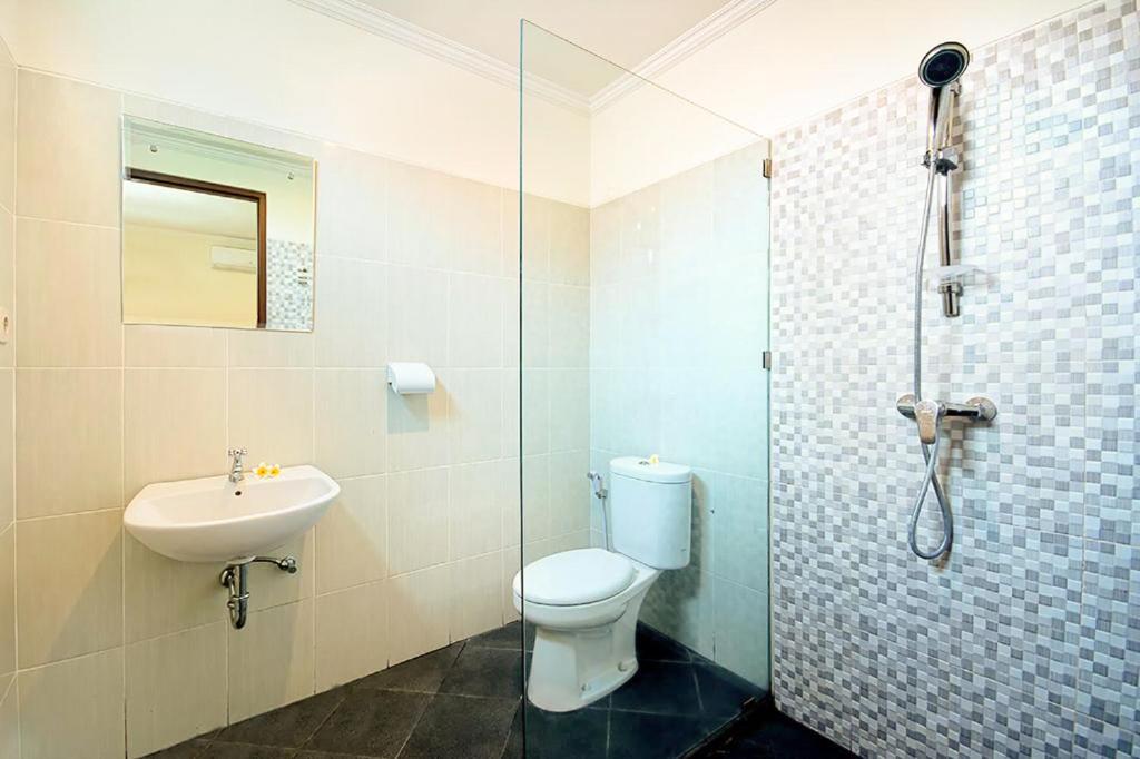 Standard Twin Room - Photo 11