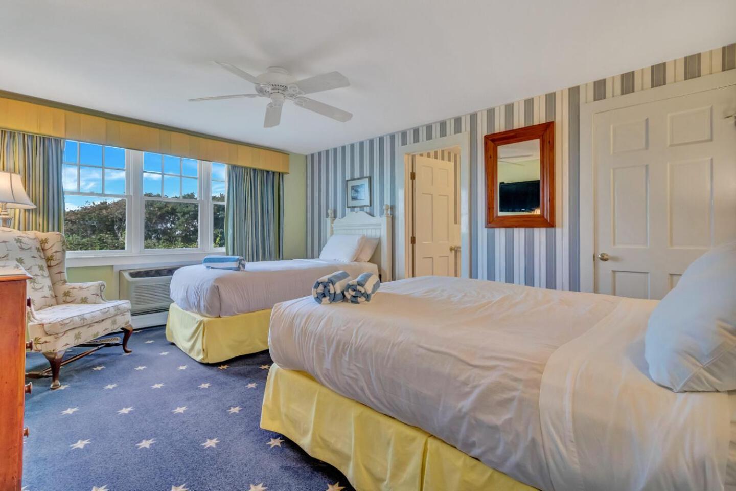 Triple Room with Sea View