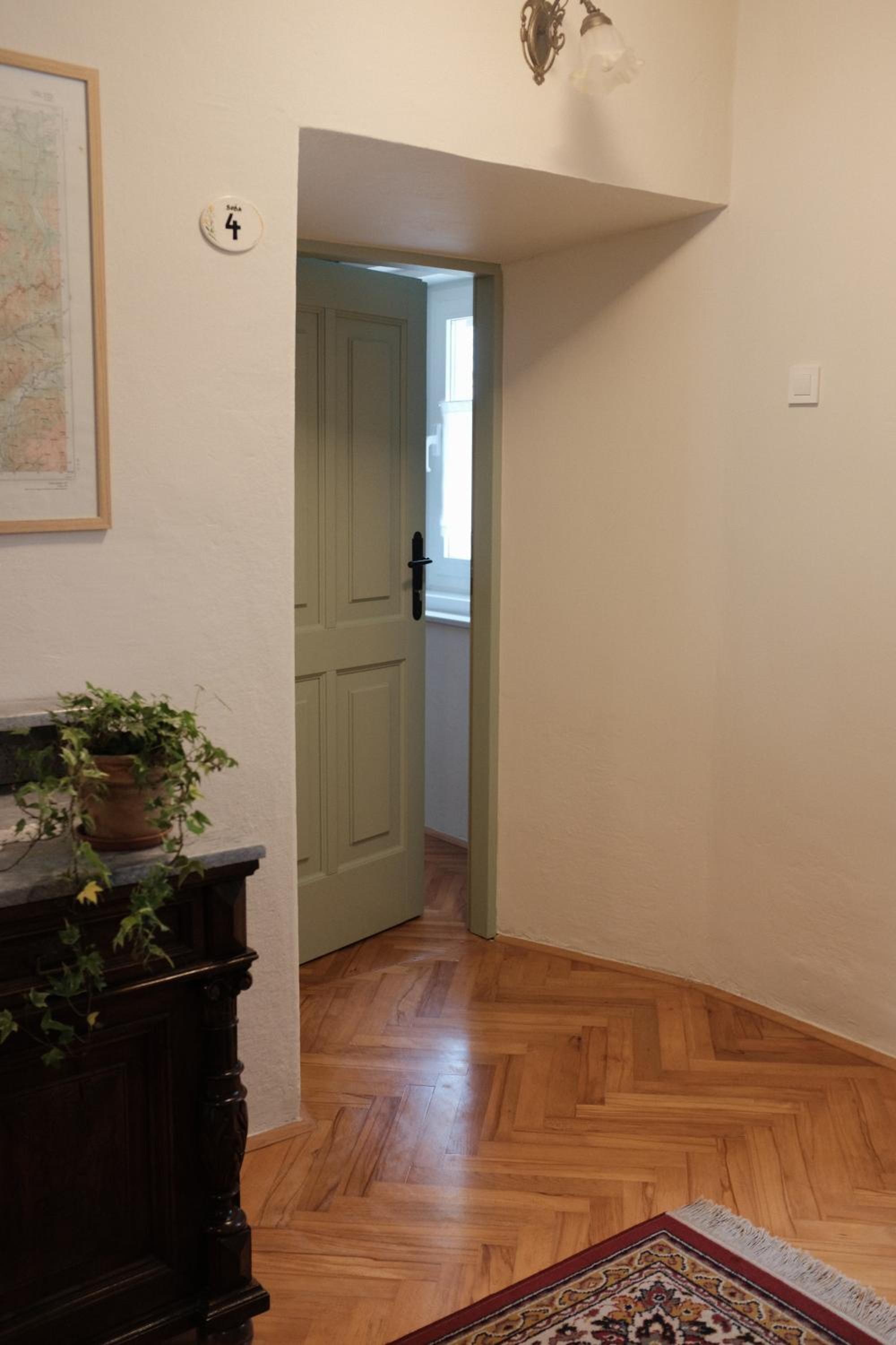Double Room with Private External Bathroom photo 3