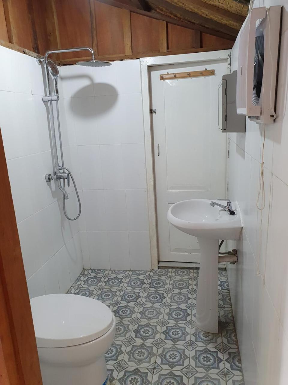 Standard Double Room with Shared Bathroom photo 2