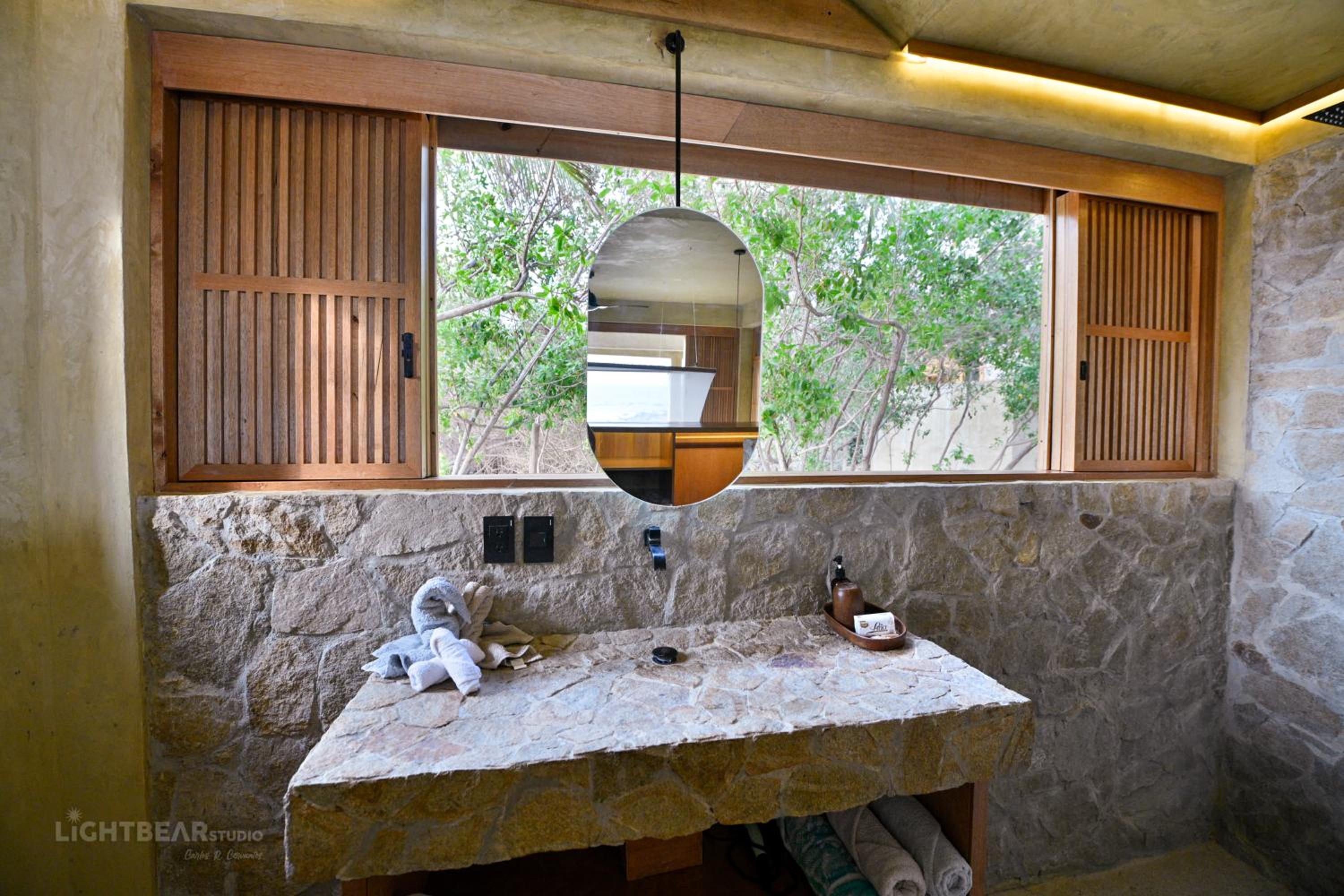 Two-Bedroom House - Photo 37