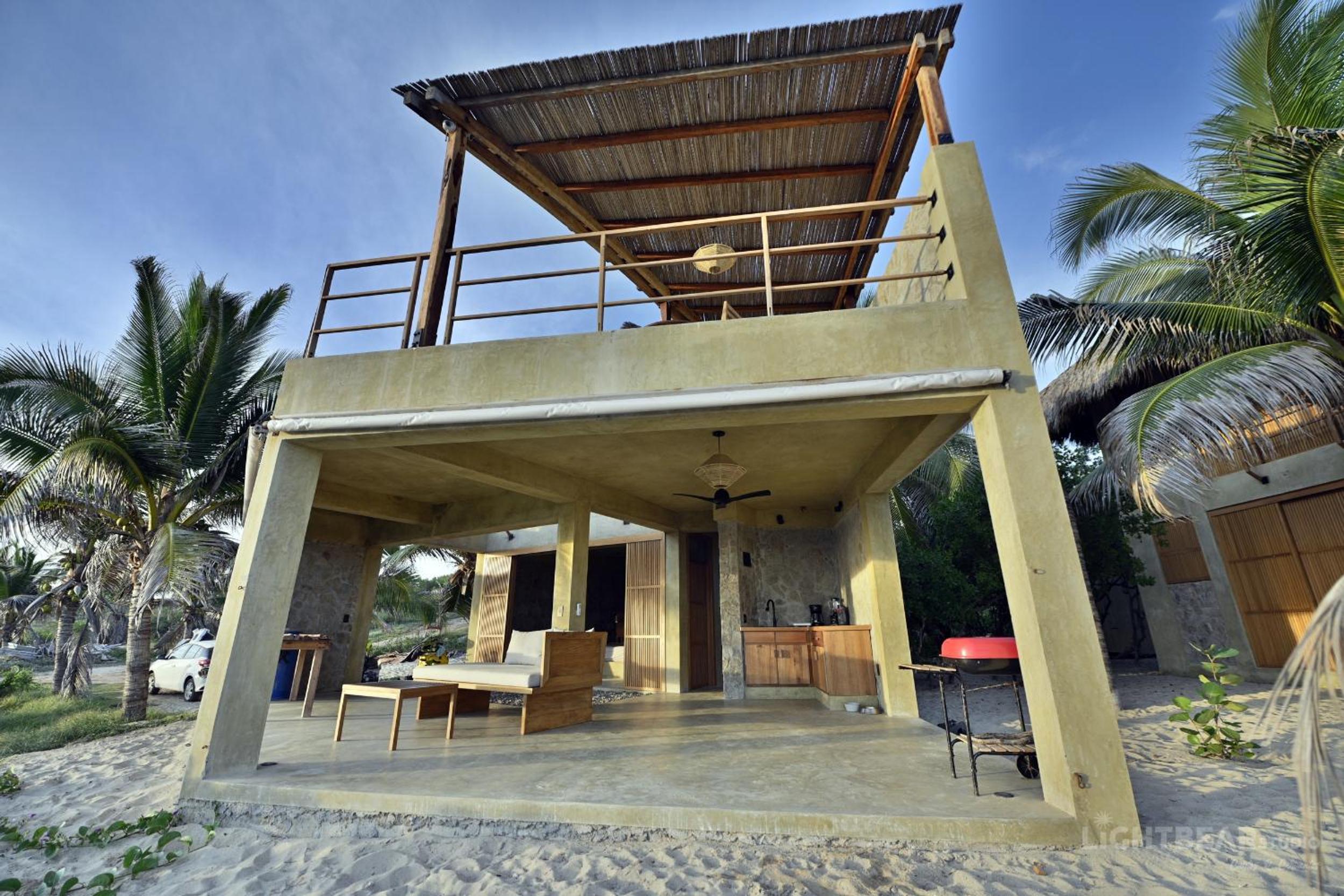 Two-Bedroom House - Photo 9