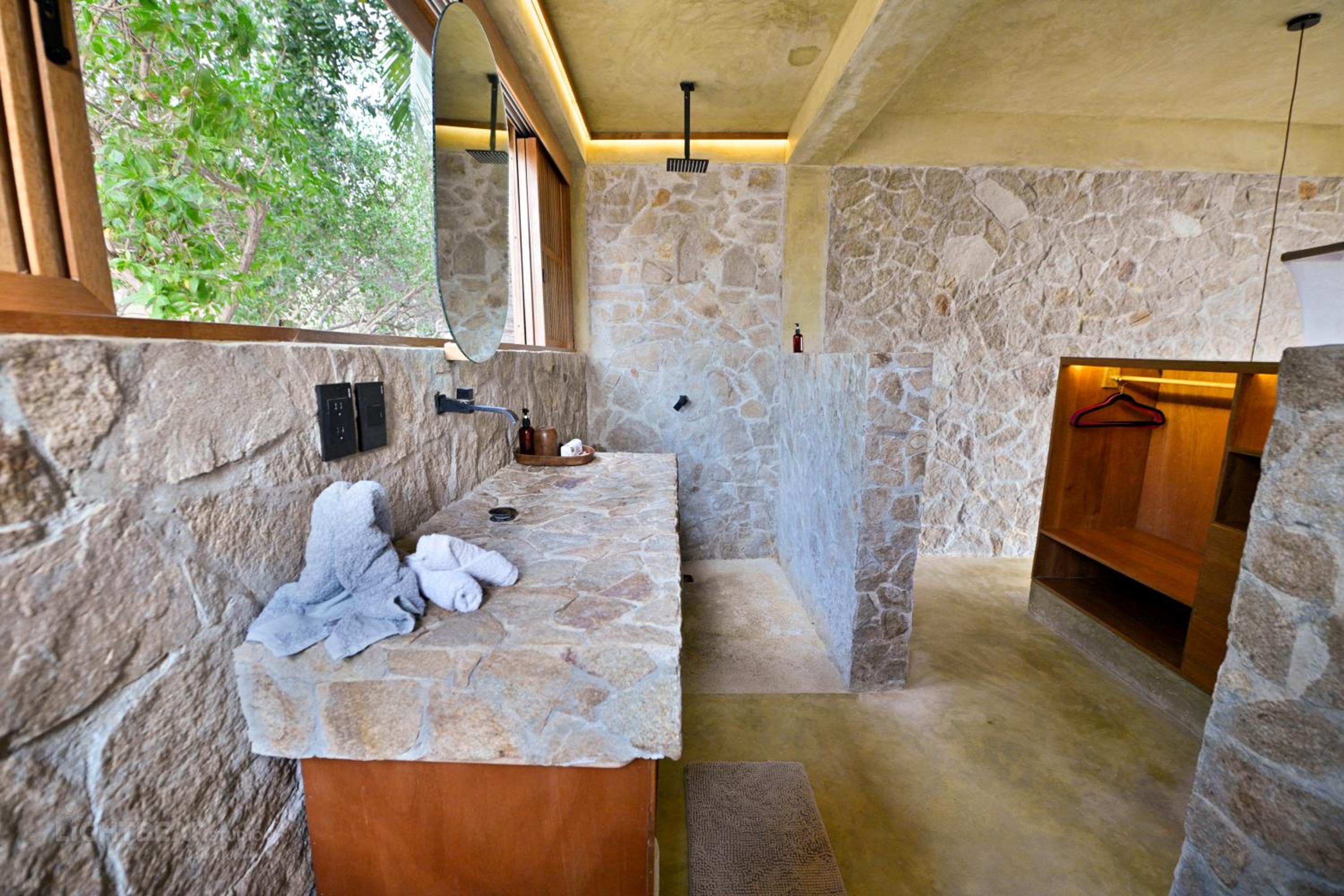 Two-Bedroom House - Photo 39