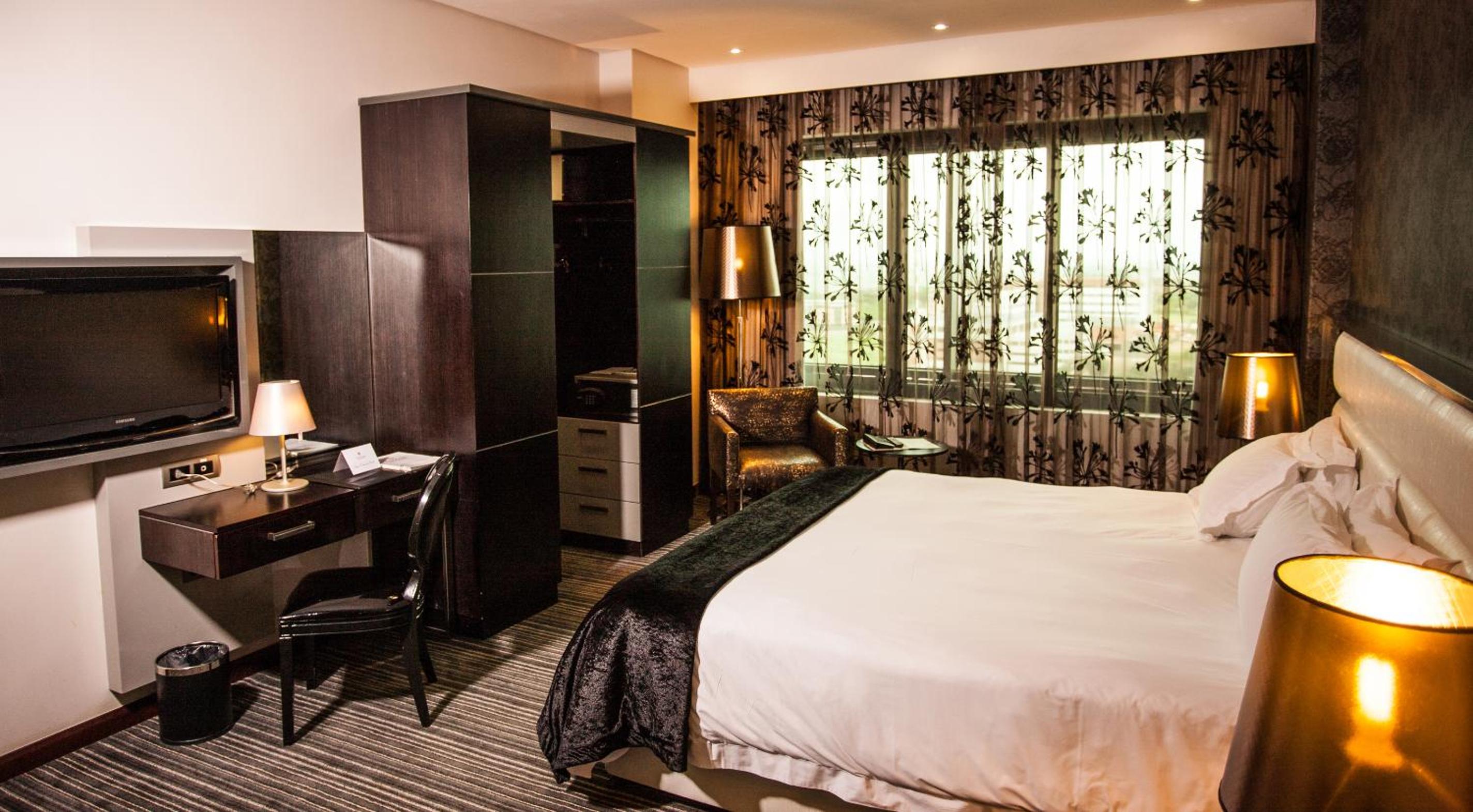 Deluxe Room with Shower photo 1