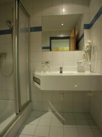 Double Room with Balcony or Terrace - Photo 2