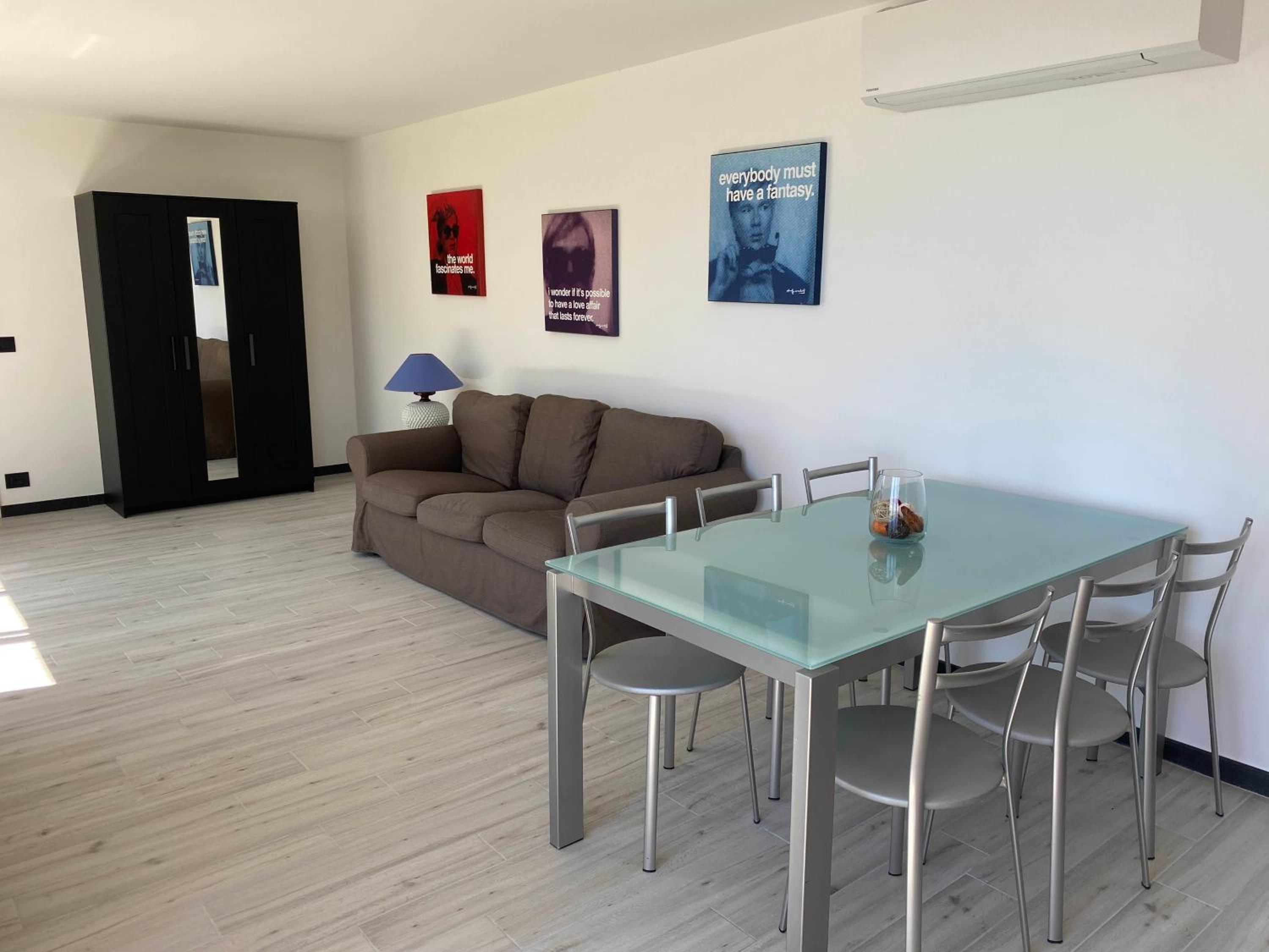 Two-Bedroom House photo 1