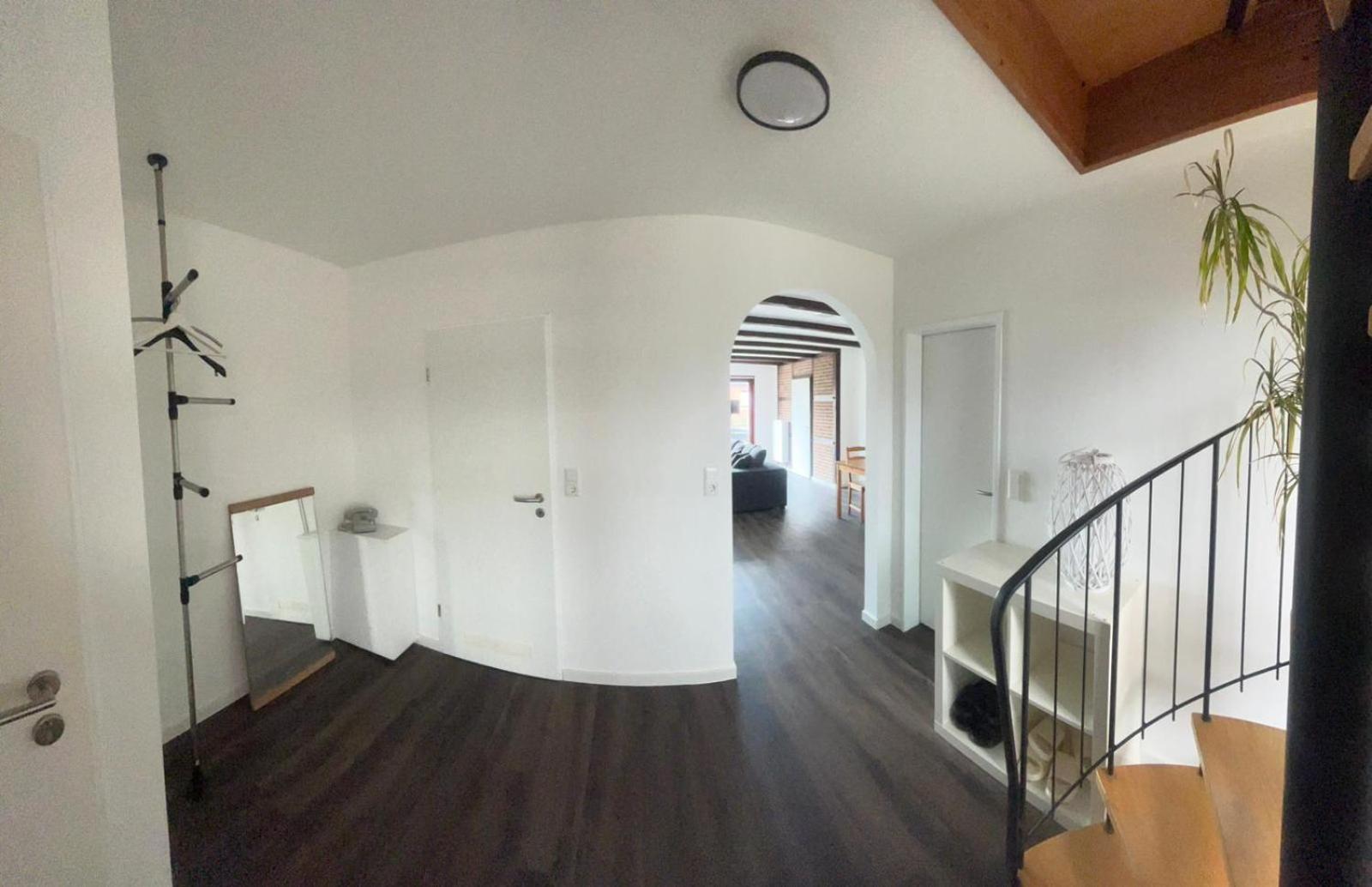Apartment with Terrace - Photo 34