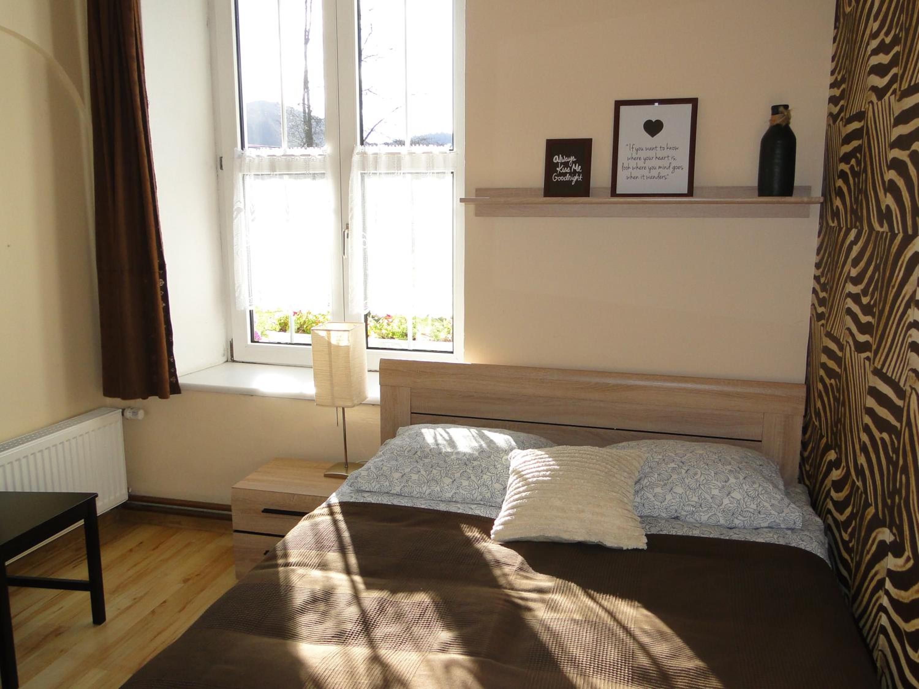 Small Double Room photo 1