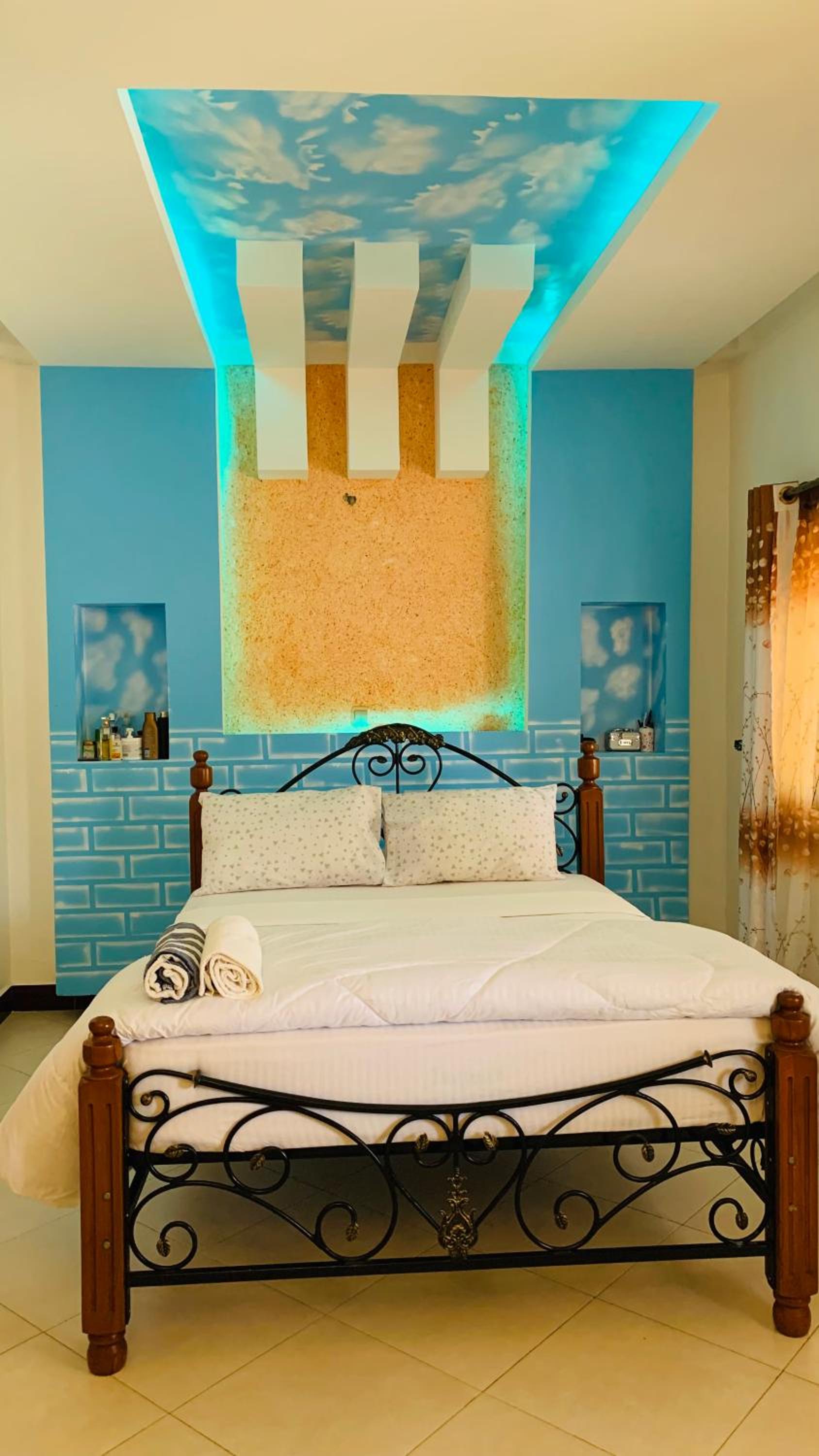Two-Bedroom Deluxe Apartment