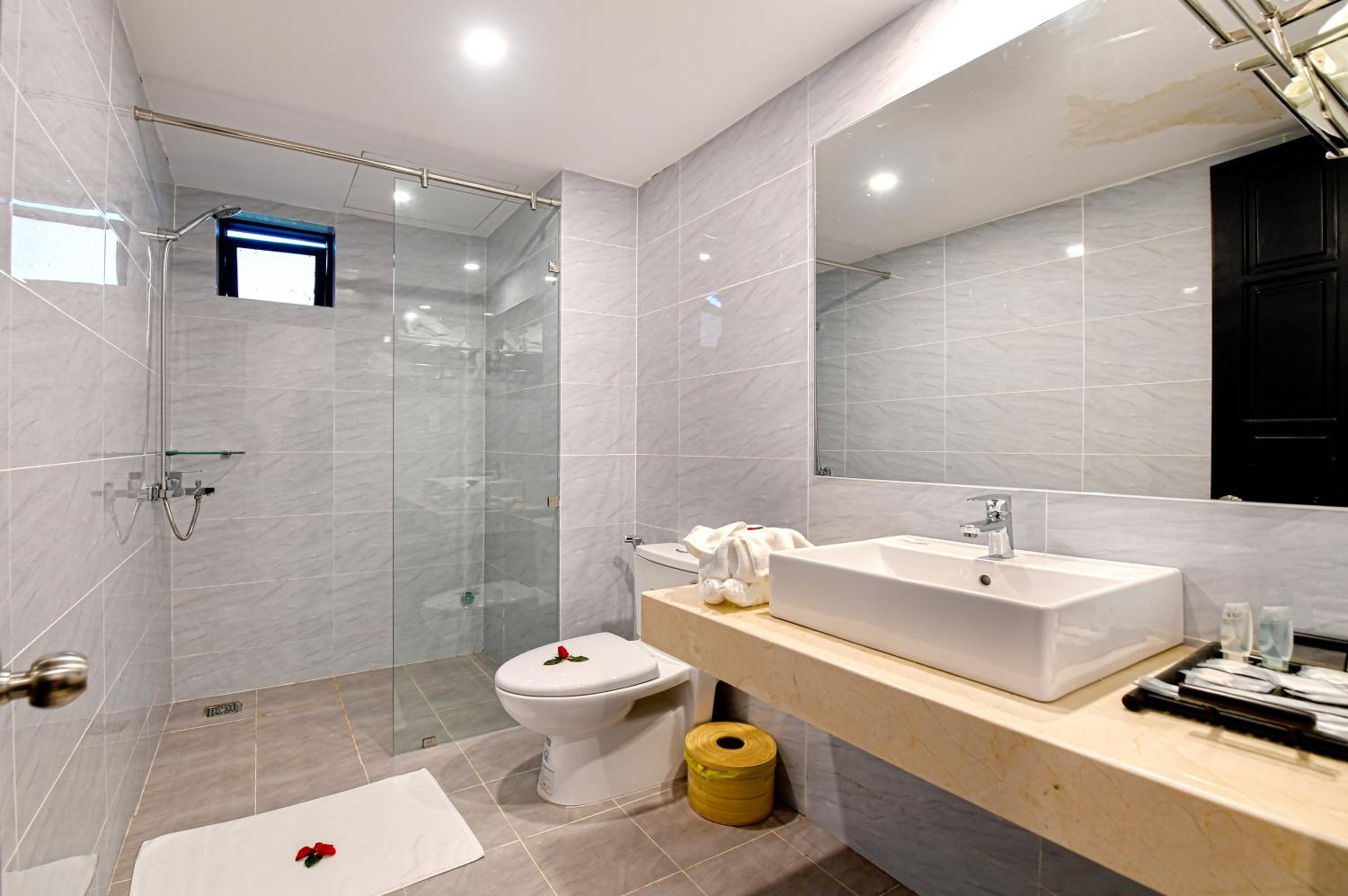 Superior Twin Room - Photo 4