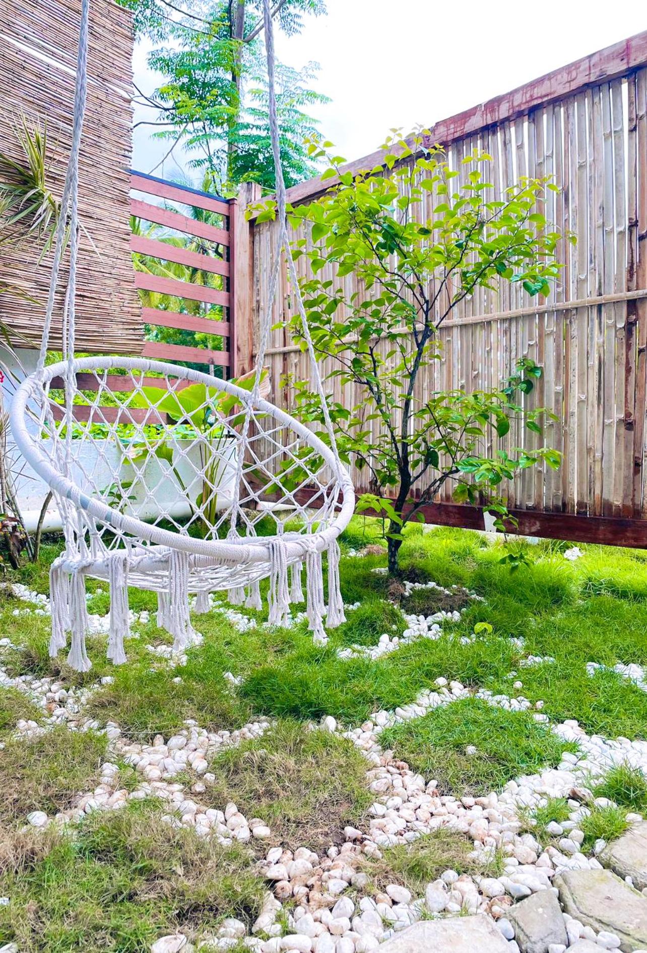 Family Room with Garden View photo 3