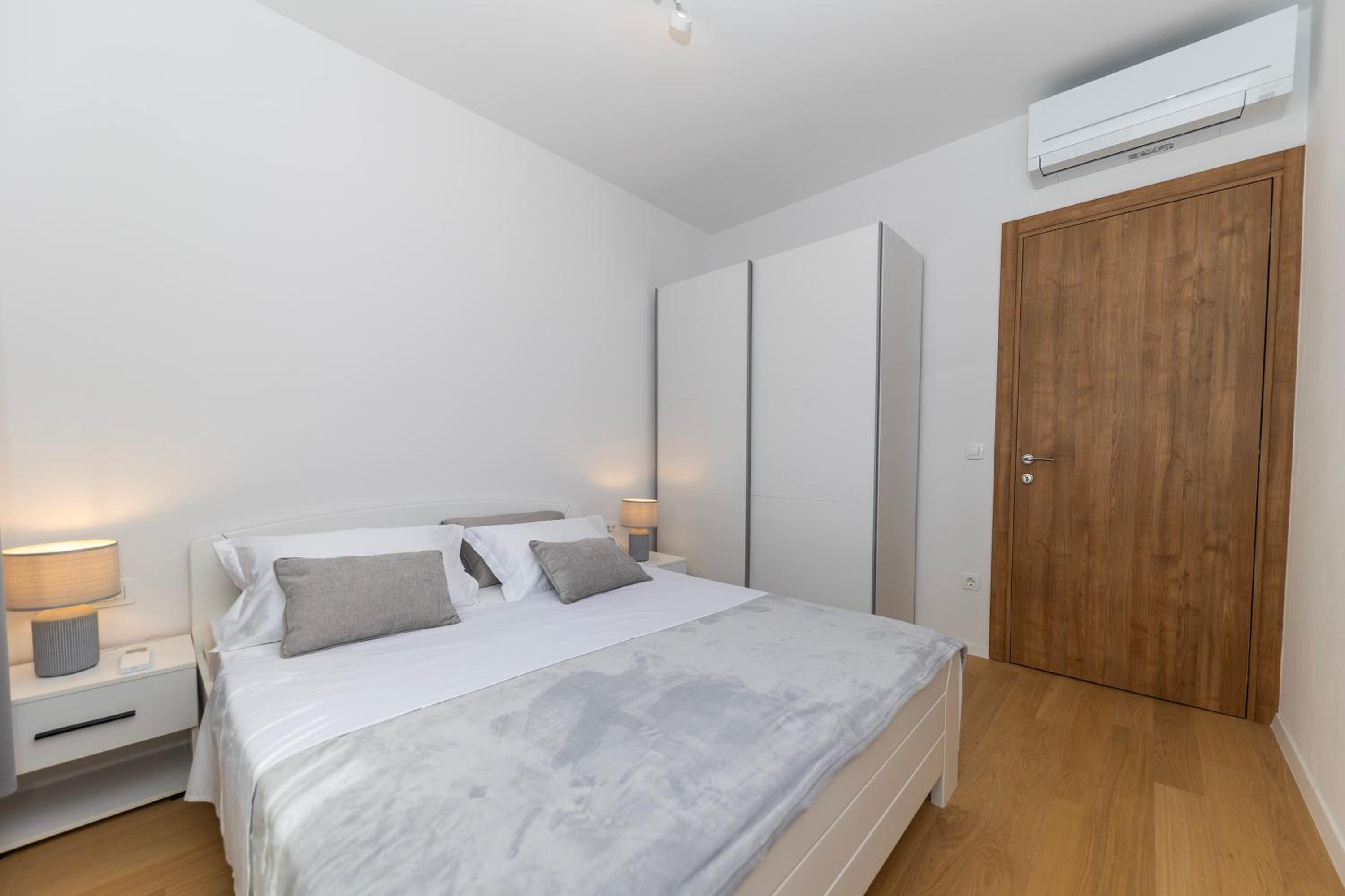 Two-Bedroom Apartment With Balcony And Sea View