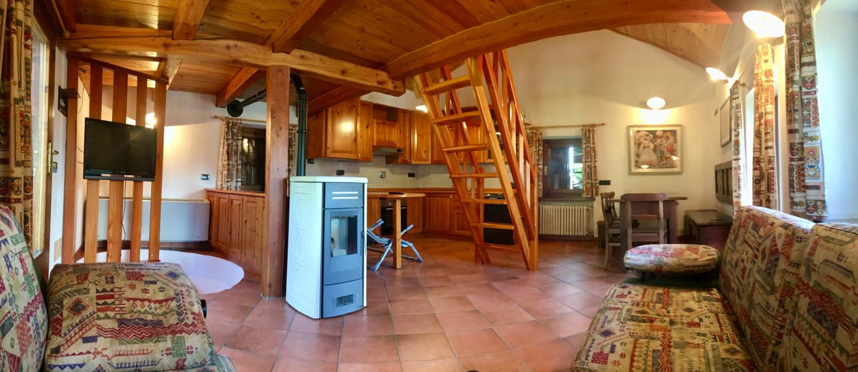 One-Bedroom House photo 1