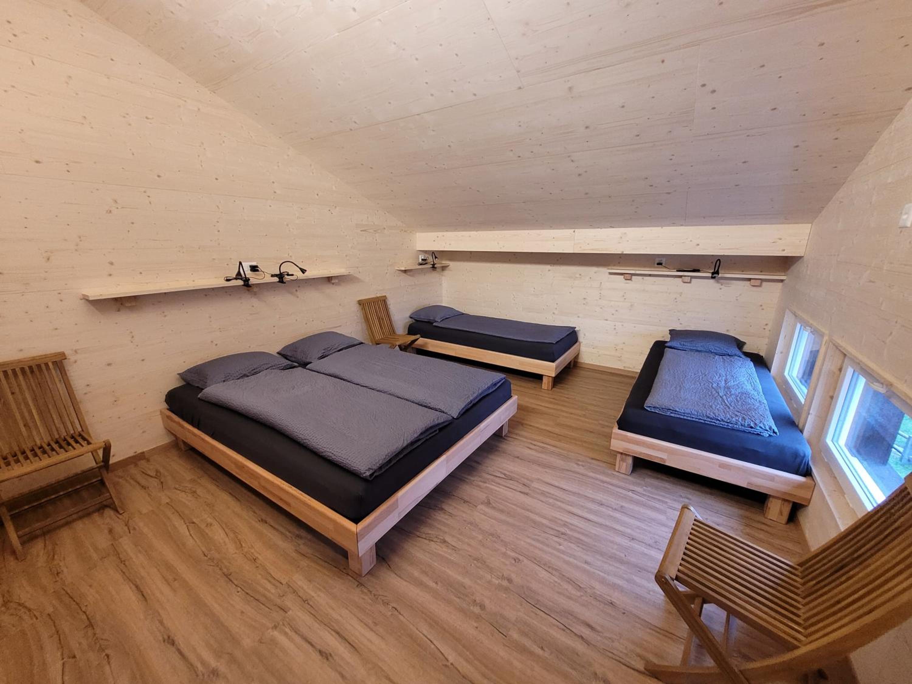 Double or Twin Room with Private Bathroom photo 3