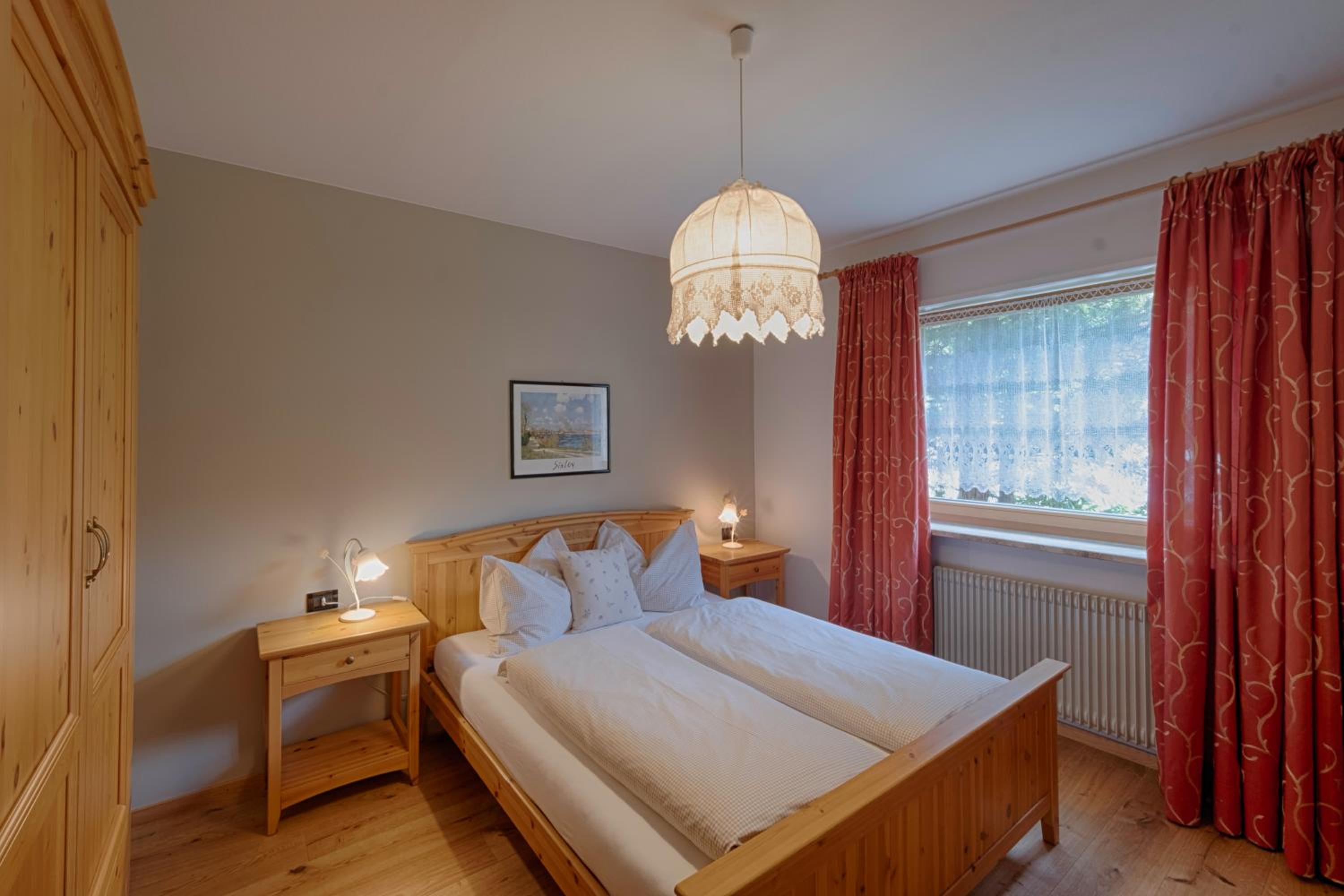 Three-Bedroom Apartment (6 Adults)