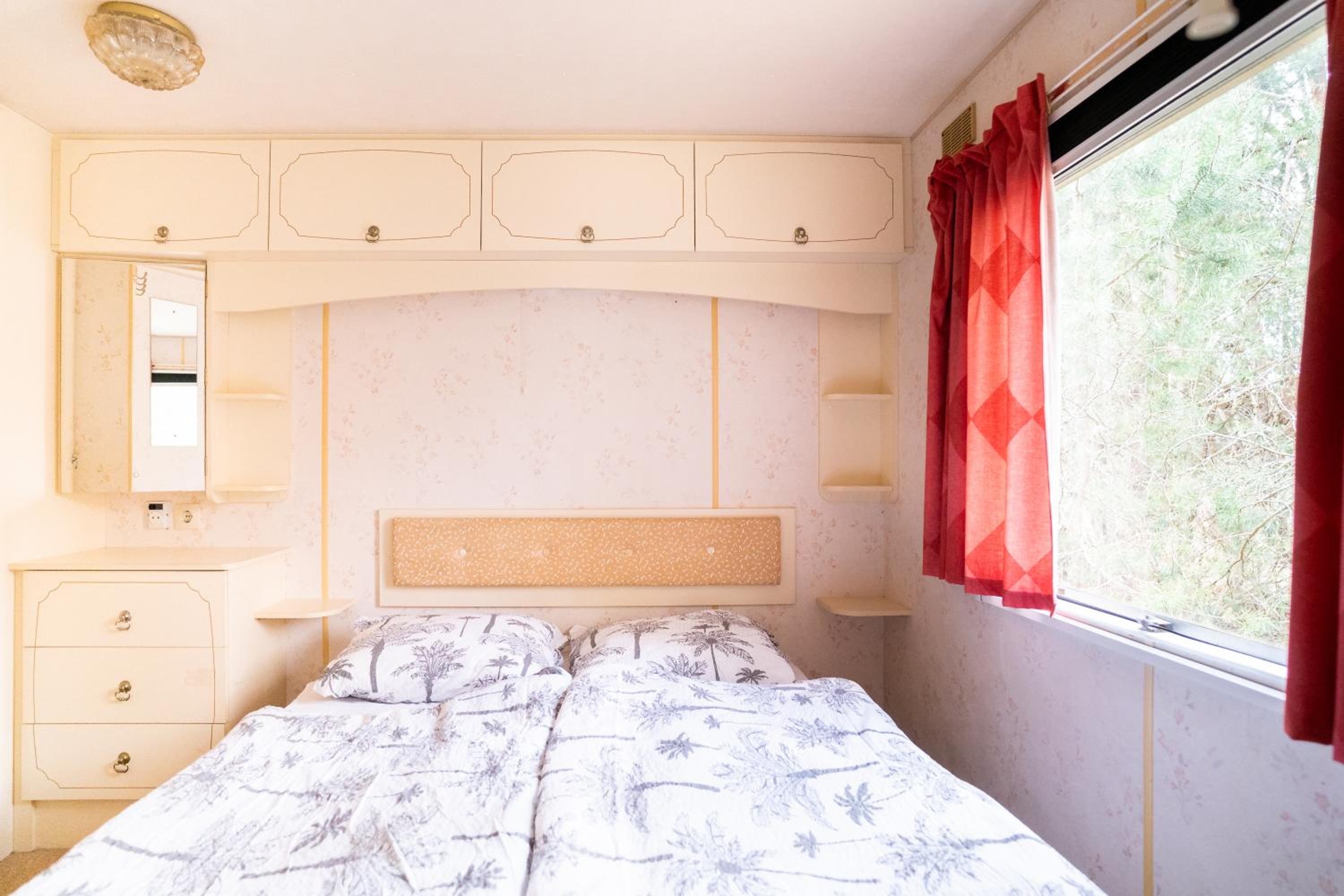 Mobile Home photo 1