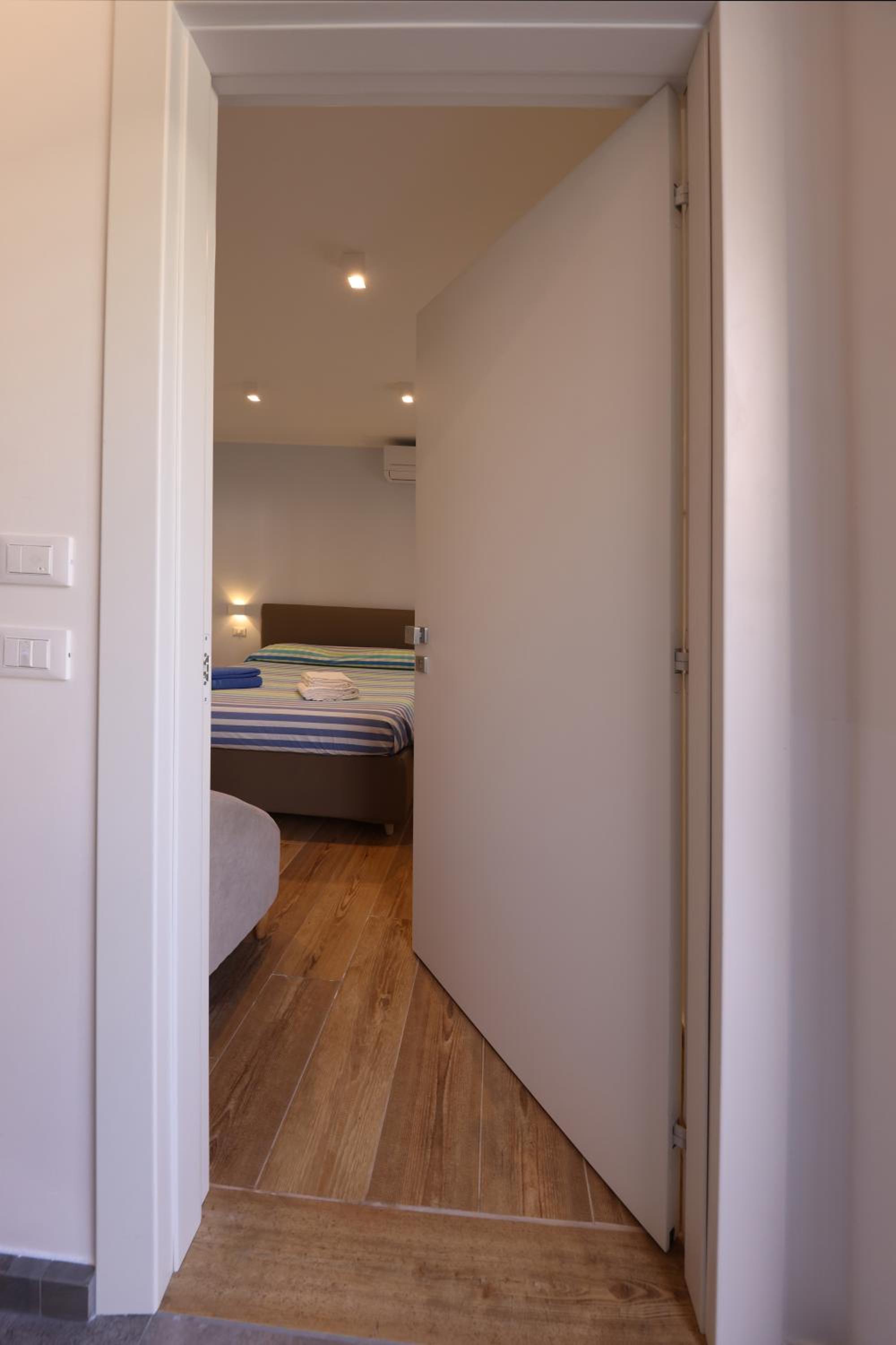Deluxe Double Room - Photo 6