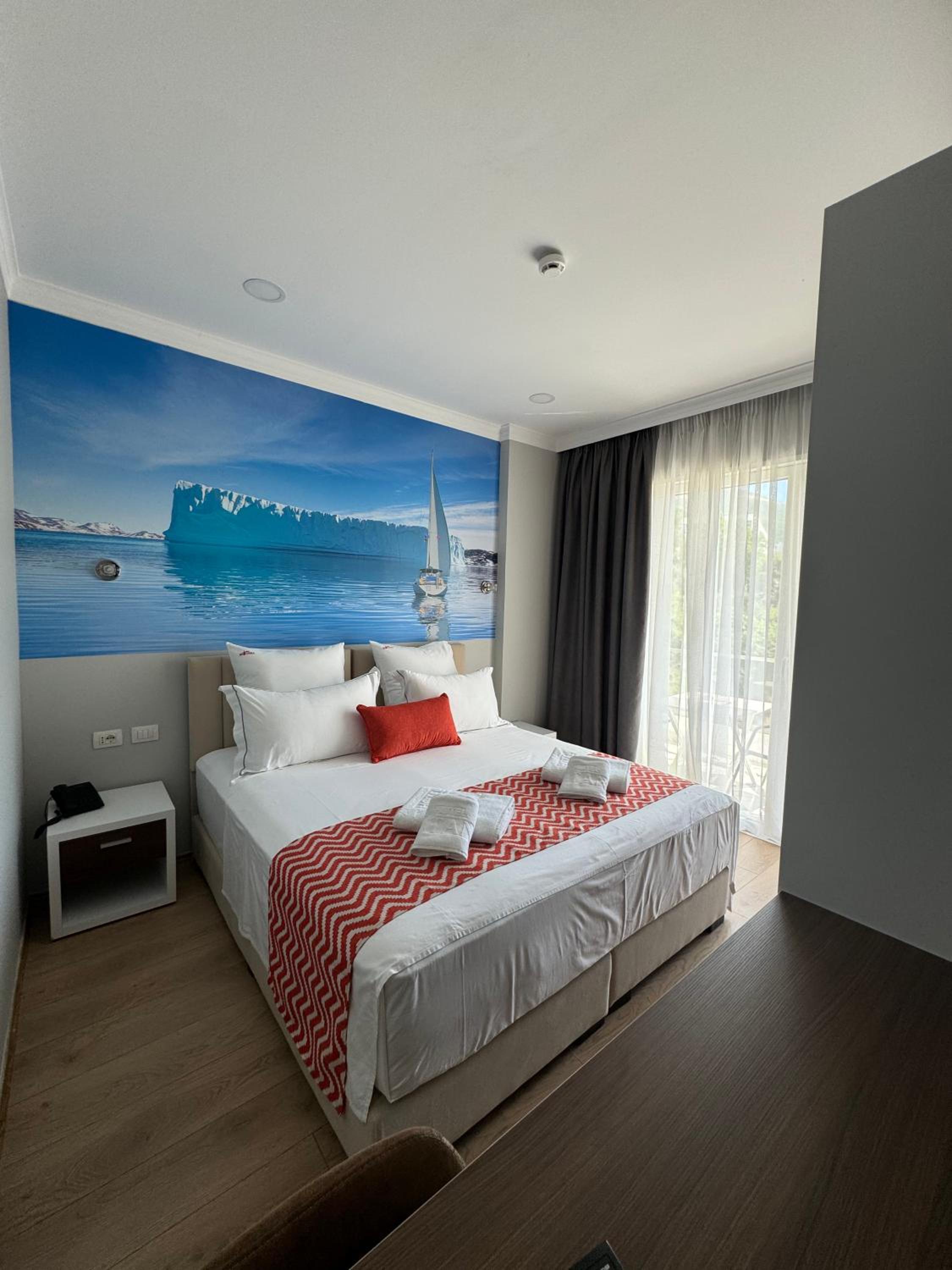 Deluxe Double Room with Sea View
