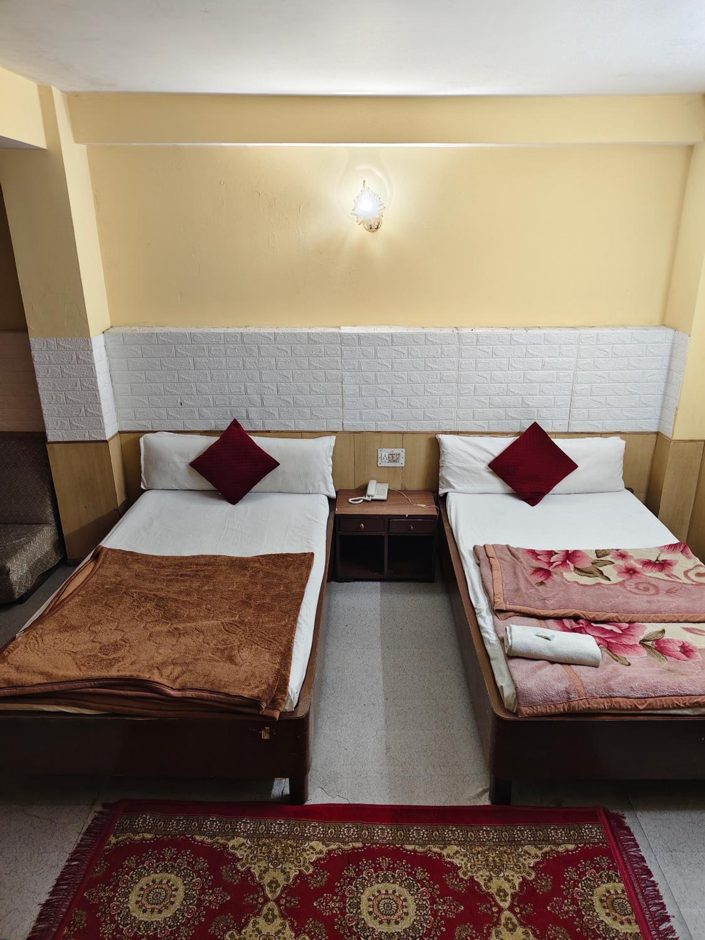Triple Room With Private Bathroom - Photo 2