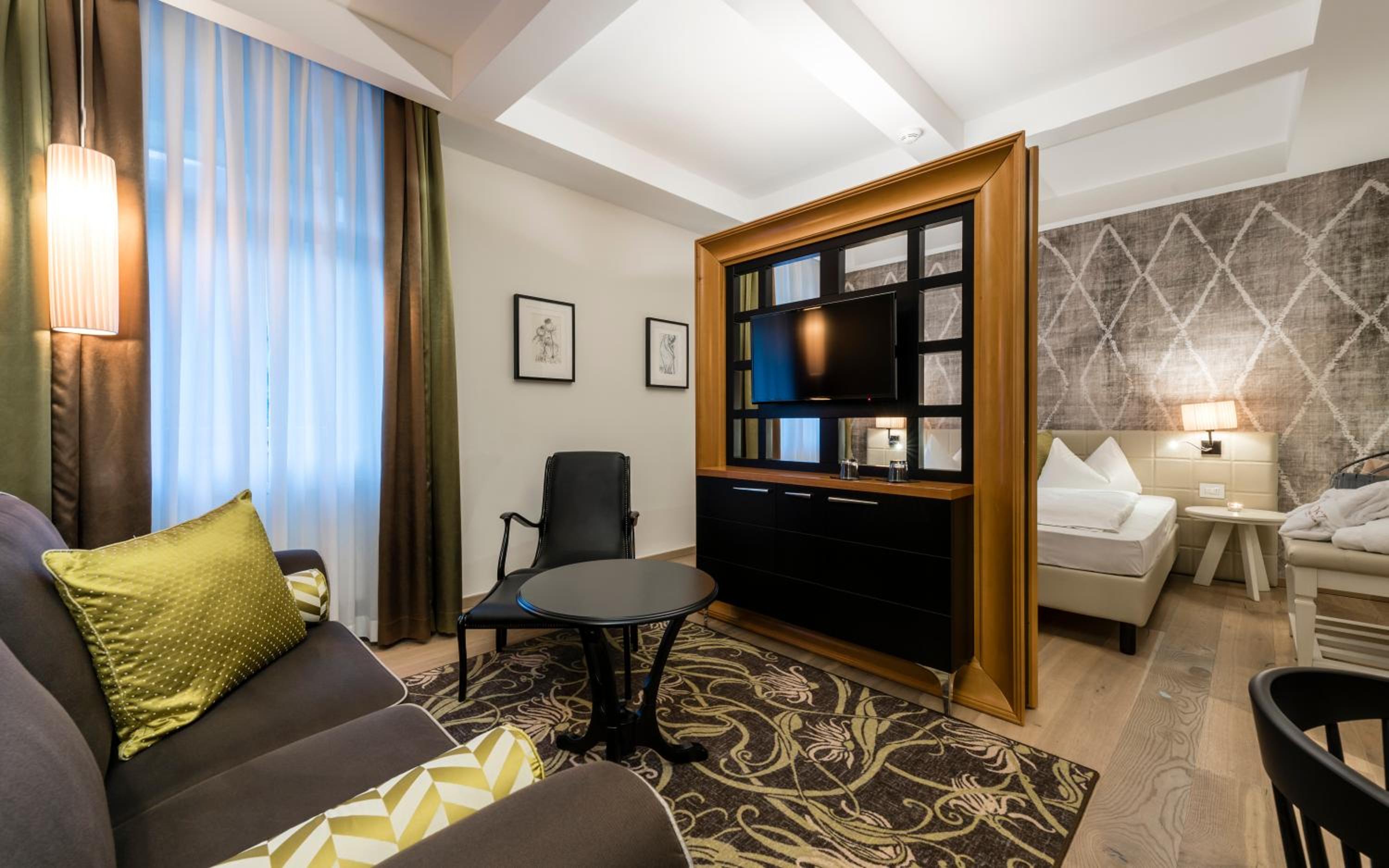 Deluxe Double Room photo 3
